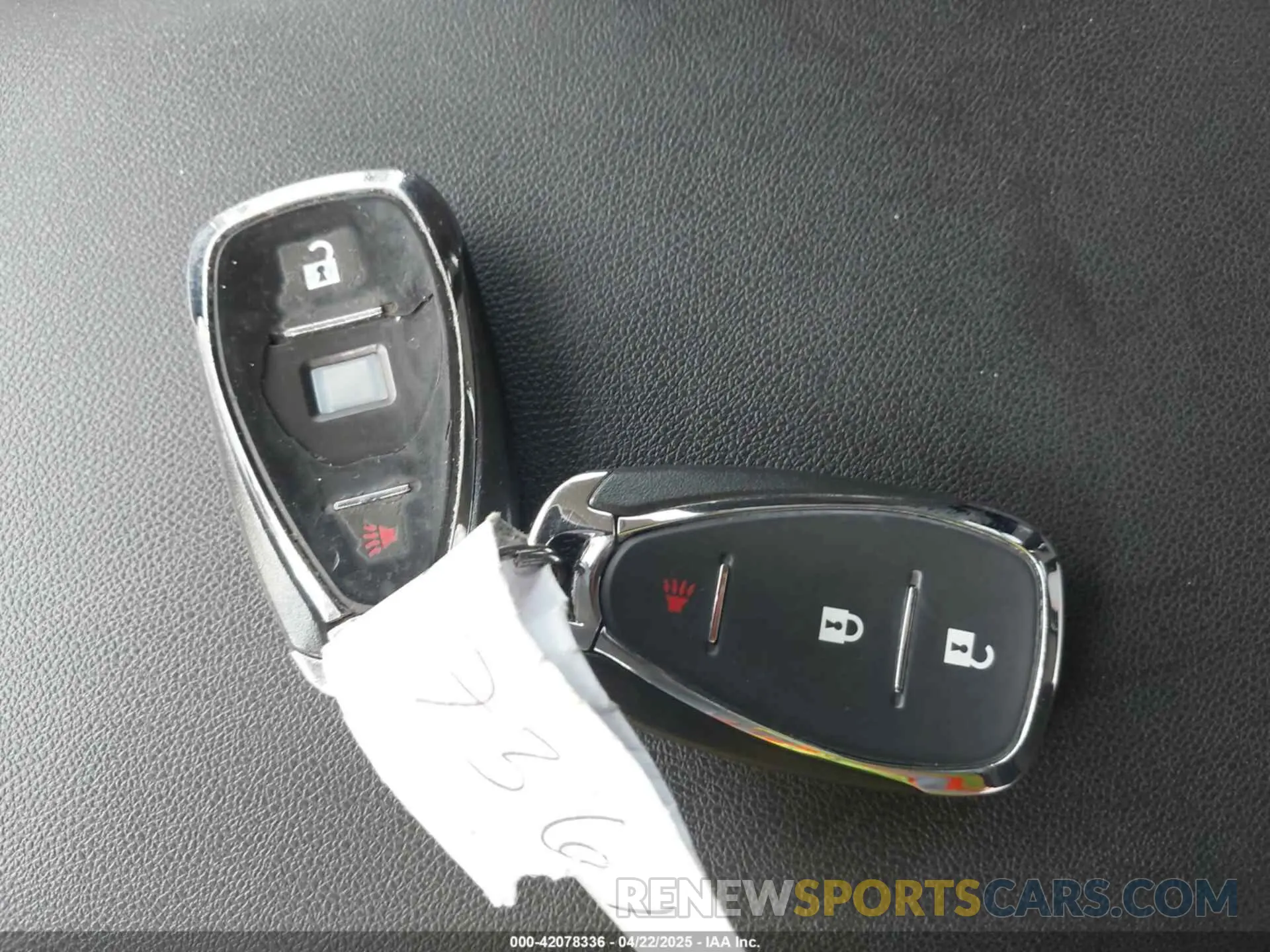 11 Photograph of a damaged car 2GNAXHEV9K6247361 CHEVROLET EQUINOX 2019