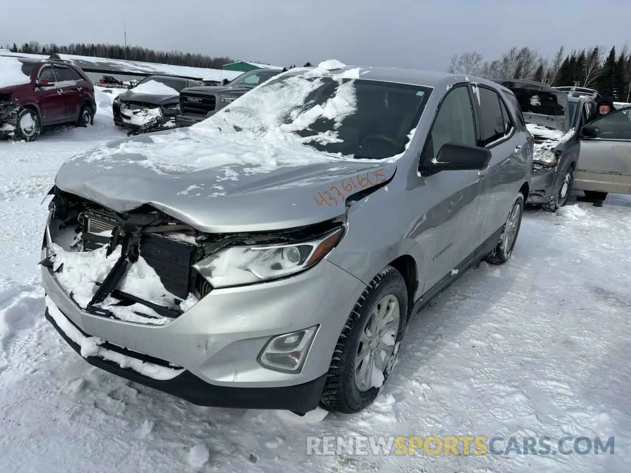 1 Photograph of a damaged car 2GNAXHEV9K6262457 CHEVROLET EQUINOX 2019