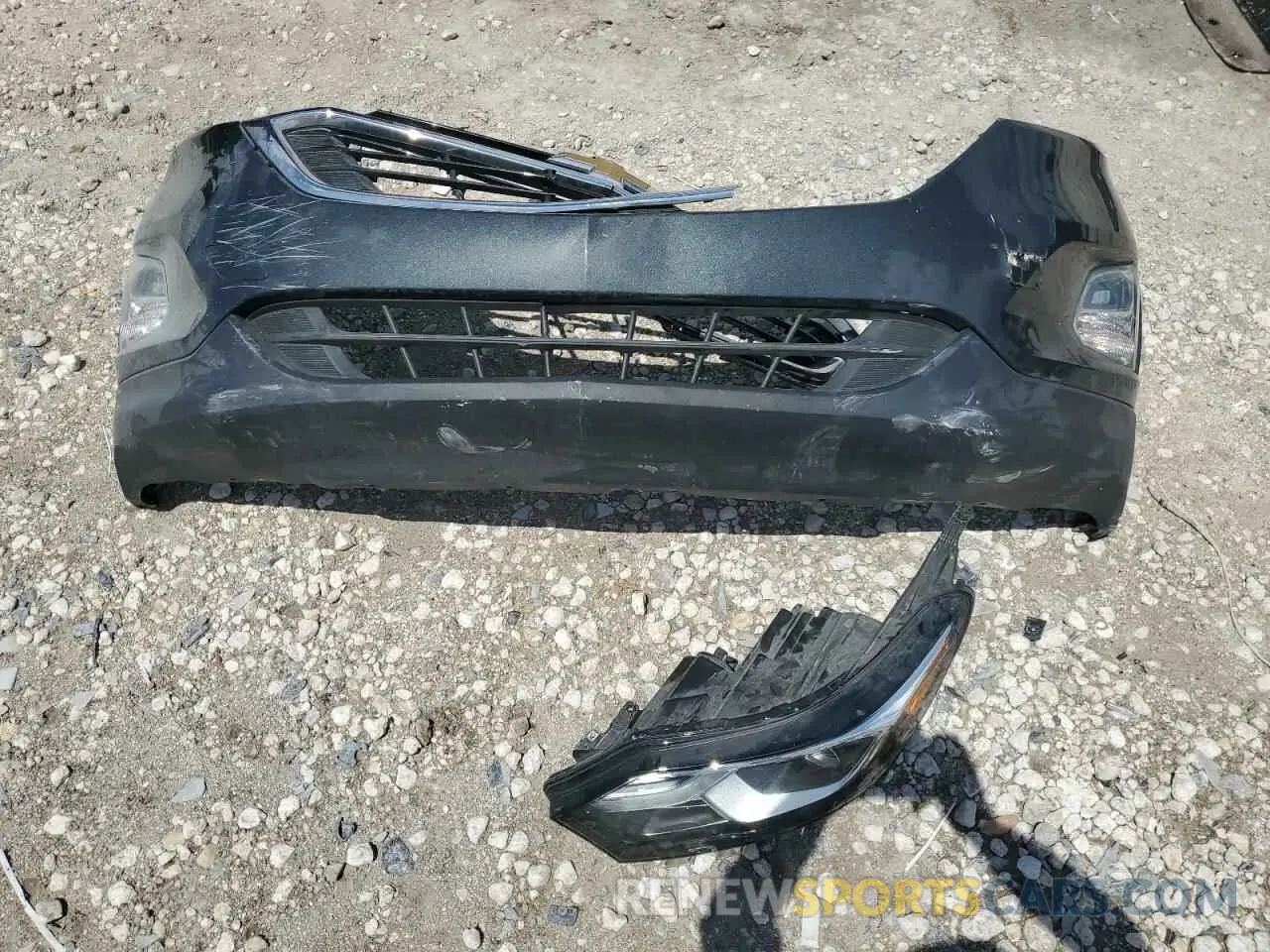 13 Photograph of a damaged car 2GNAXHEV9K6300883 CHEVROLET EQUINOX 2019