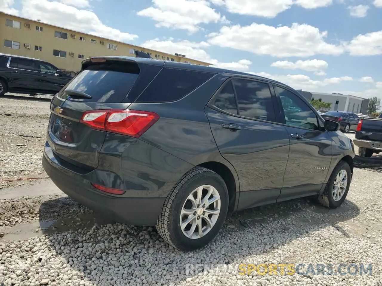 3 Photograph of a damaged car 2GNAXHEV9K6300883 CHEVROLET EQUINOX 2019