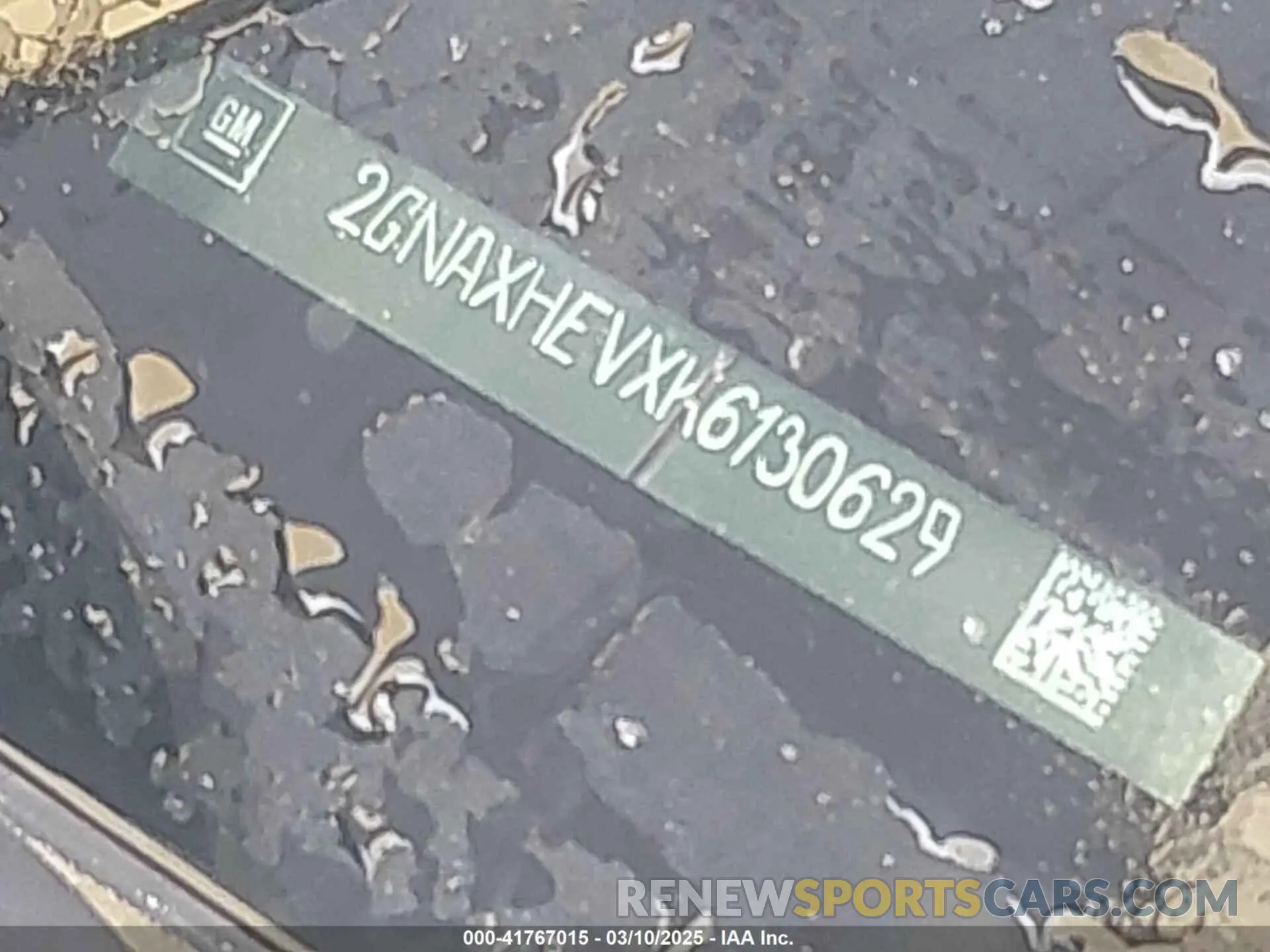 9 Photograph of a damaged car 2GNAXHEVXK6130629 CHEVROLET EQUINOX 2019