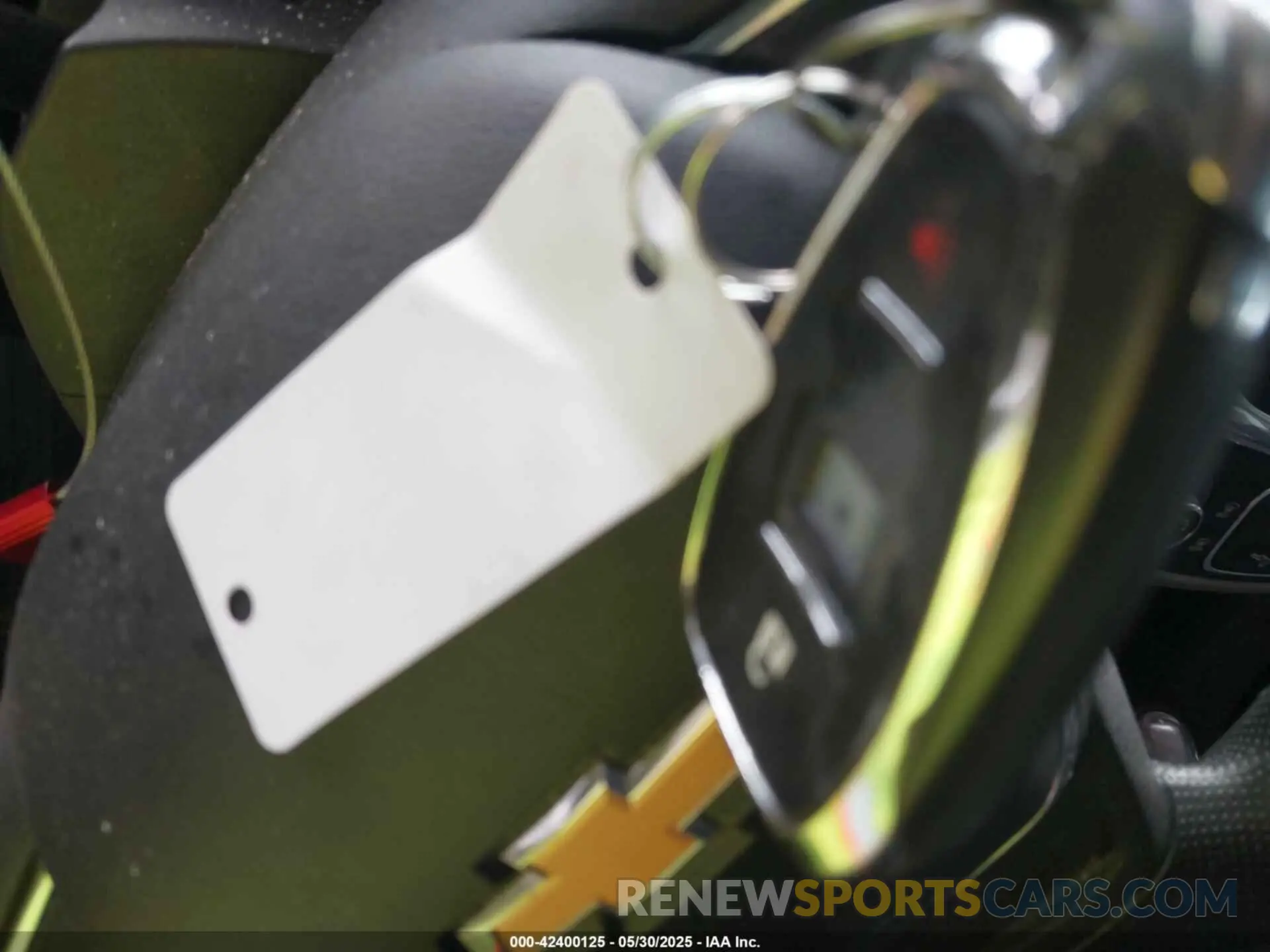 11 Photograph of a damaged car 2GNAXHEVXK6136558 CHEVROLET EQUINOX 2019