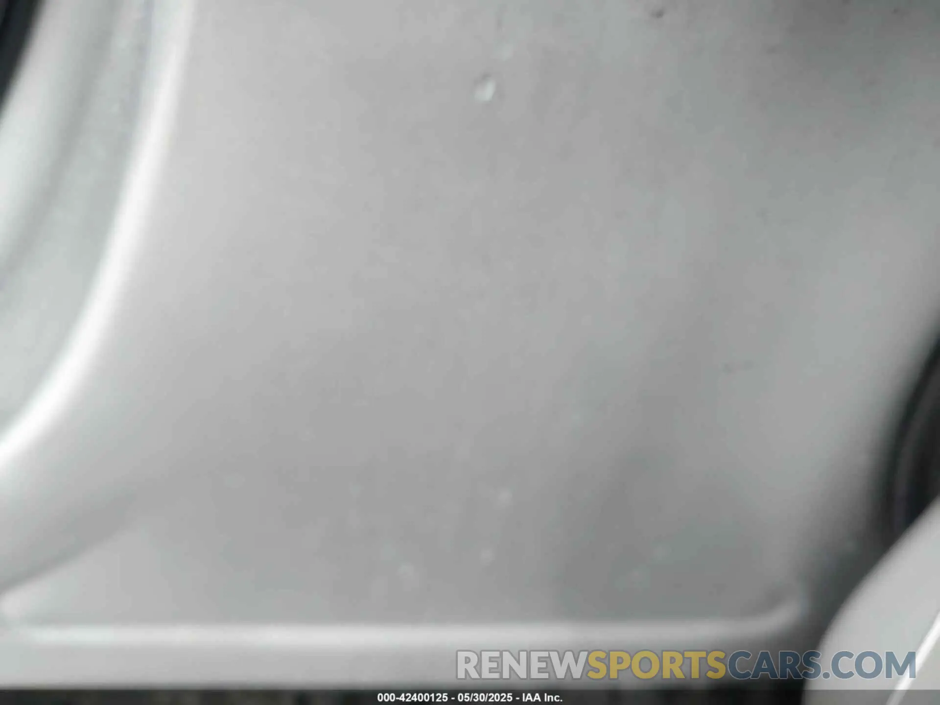 9 Photograph of a damaged car 2GNAXHEVXK6136558 CHEVROLET EQUINOX 2019