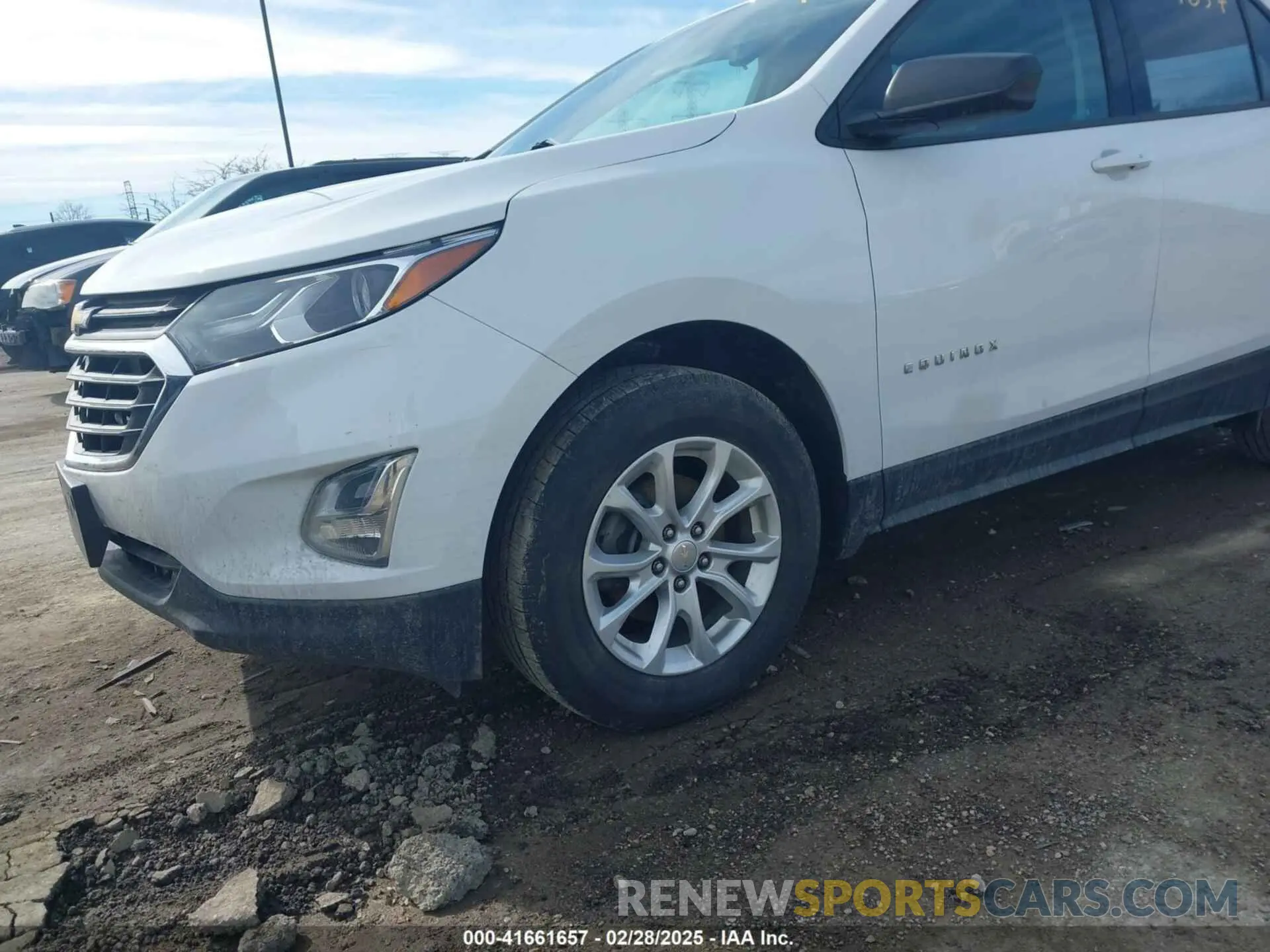 21 Photograph of a damaged car 2GNAXHEVXK6251595 CHEVROLET EQUINOX 2019