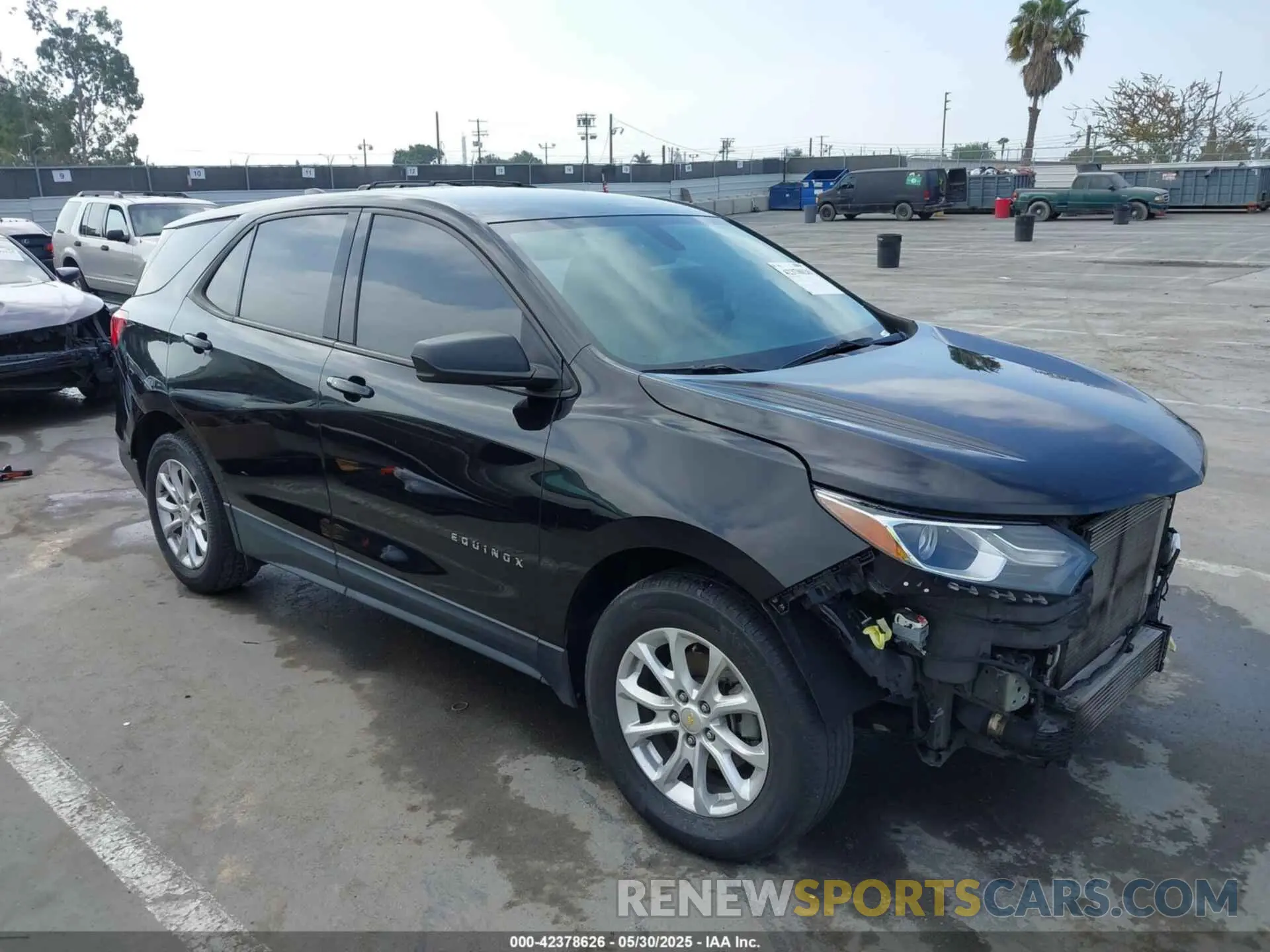 1 Photograph of a damaged car 2GNAXHEVXK6266730 CHEVROLET EQUINOX 2019