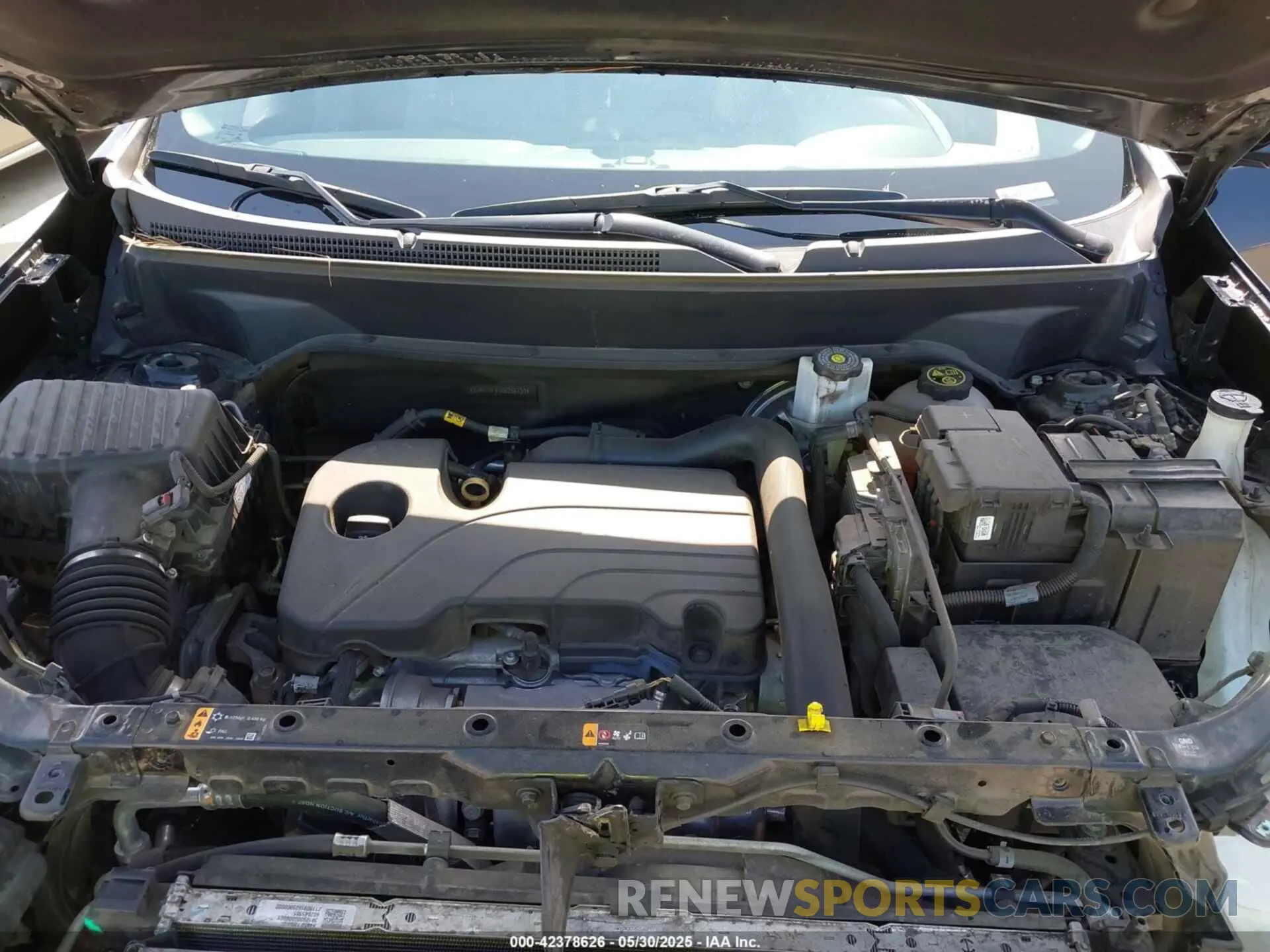 10 Photograph of a damaged car 2GNAXHEVXK6266730 CHEVROLET EQUINOX 2019