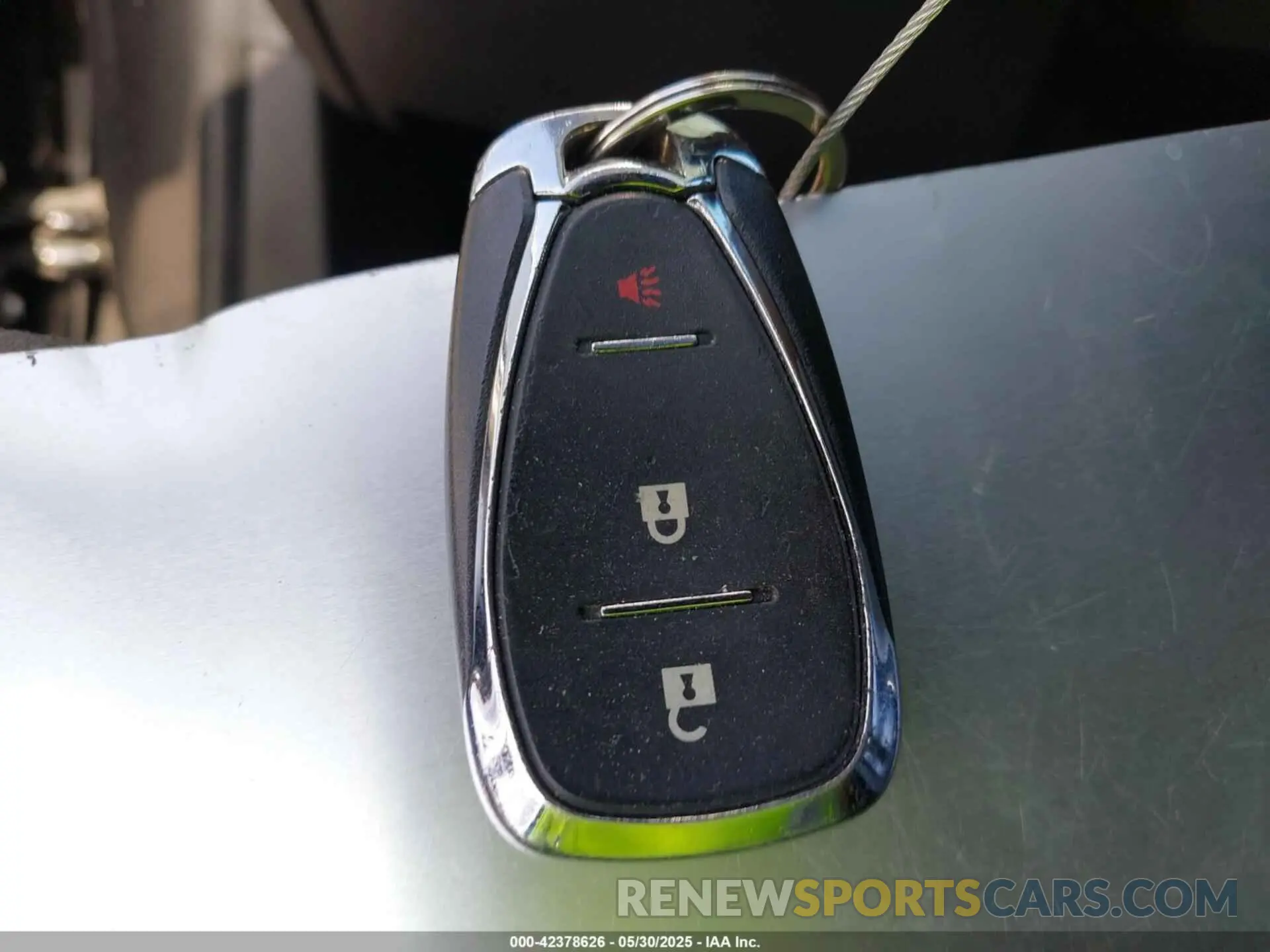 11 Photograph of a damaged car 2GNAXHEVXK6266730 CHEVROLET EQUINOX 2019