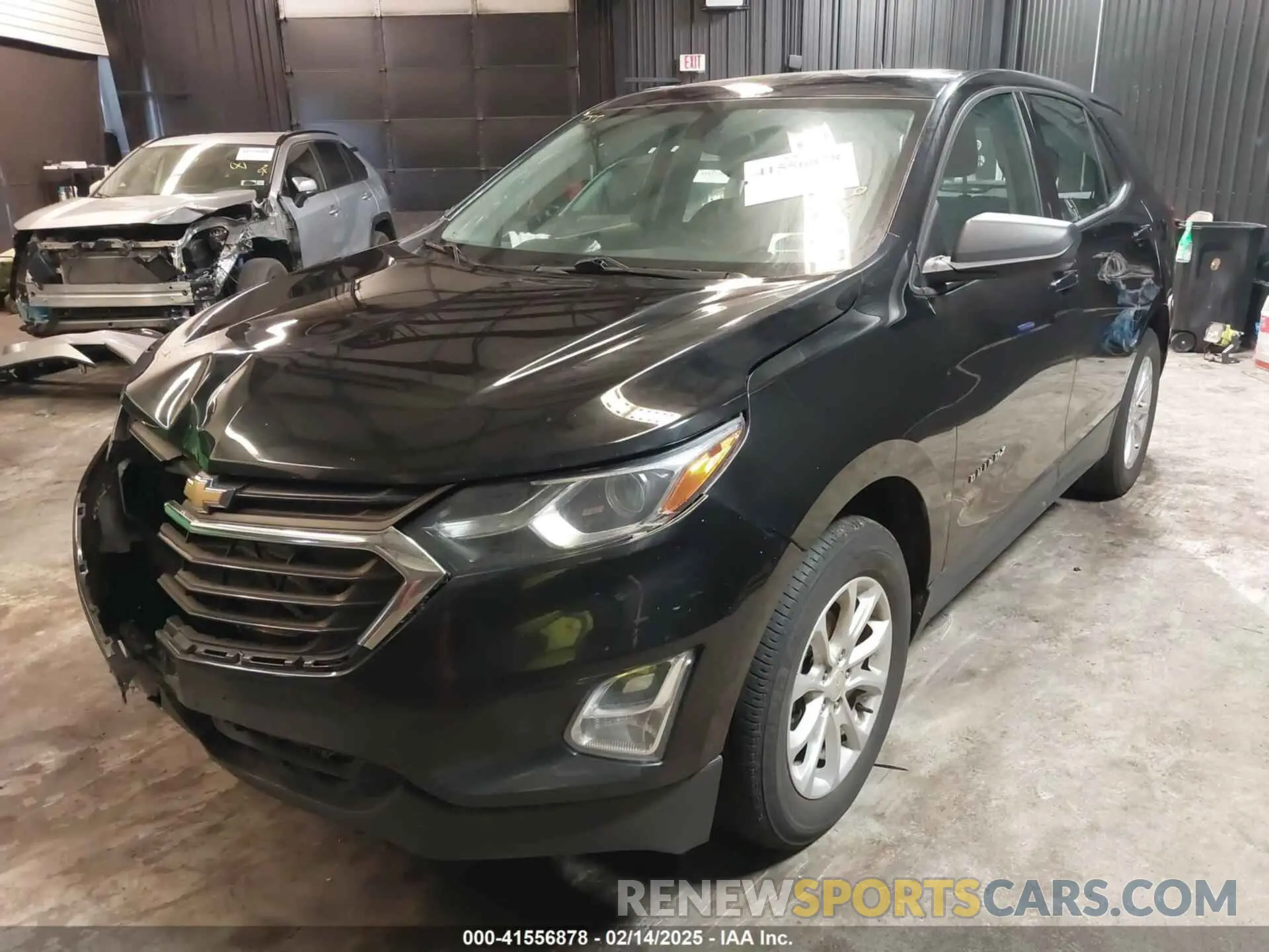 2 Photograph of a damaged car 2GNAXHEVXK6267070 CHEVROLET EQUINOX 2019