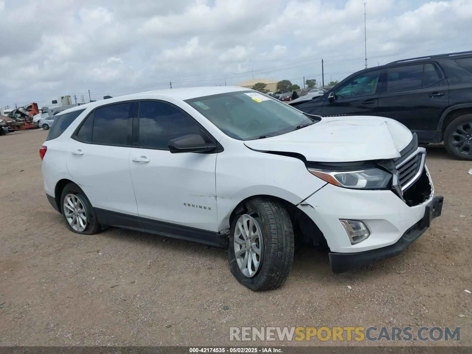 13 Photograph of a damaged car 2GNAXHEVXK6290509 CHEVROLET EQUINOX 2019