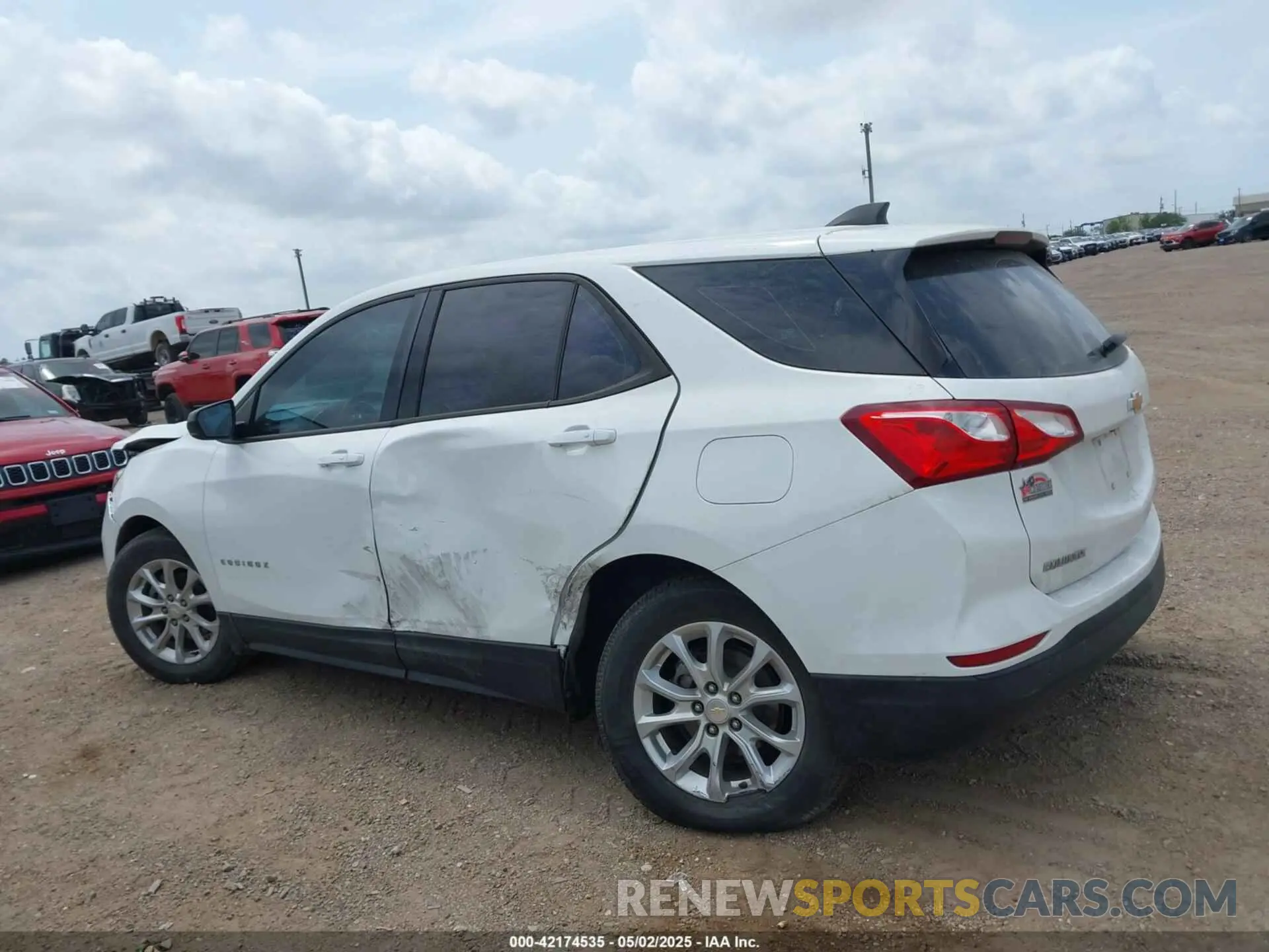 14 Photograph of a damaged car 2GNAXHEVXK6290509 CHEVROLET EQUINOX 2019