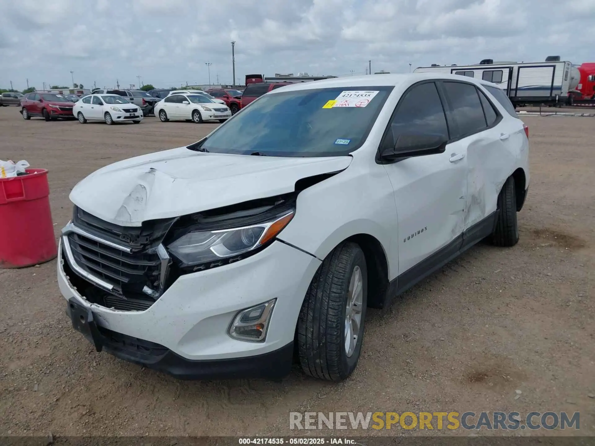 2 Photograph of a damaged car 2GNAXHEVXK6290509 CHEVROLET EQUINOX 2019