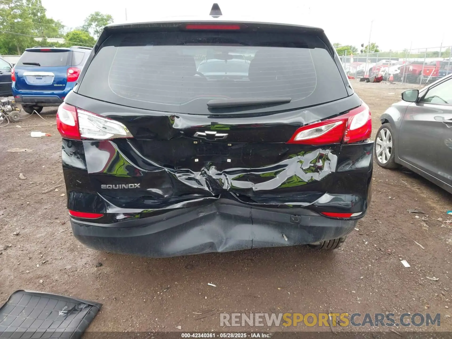 6 Photograph of a damaged car 2GNAXHEVXK6291076 CHEVROLET EQUINOX 2019