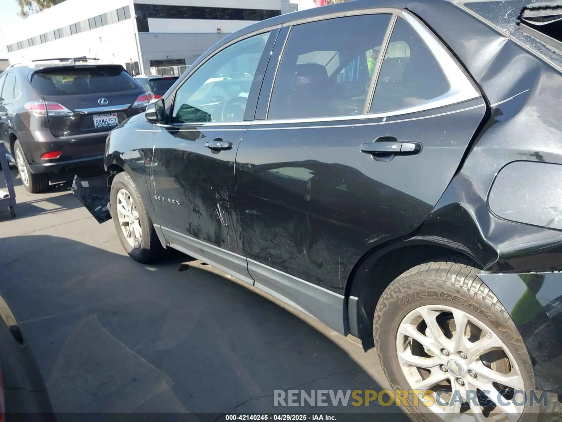 15 Photograph of a damaged car 2GNAXJEV0K6241858 CHEVROLET EQUINOX 2019