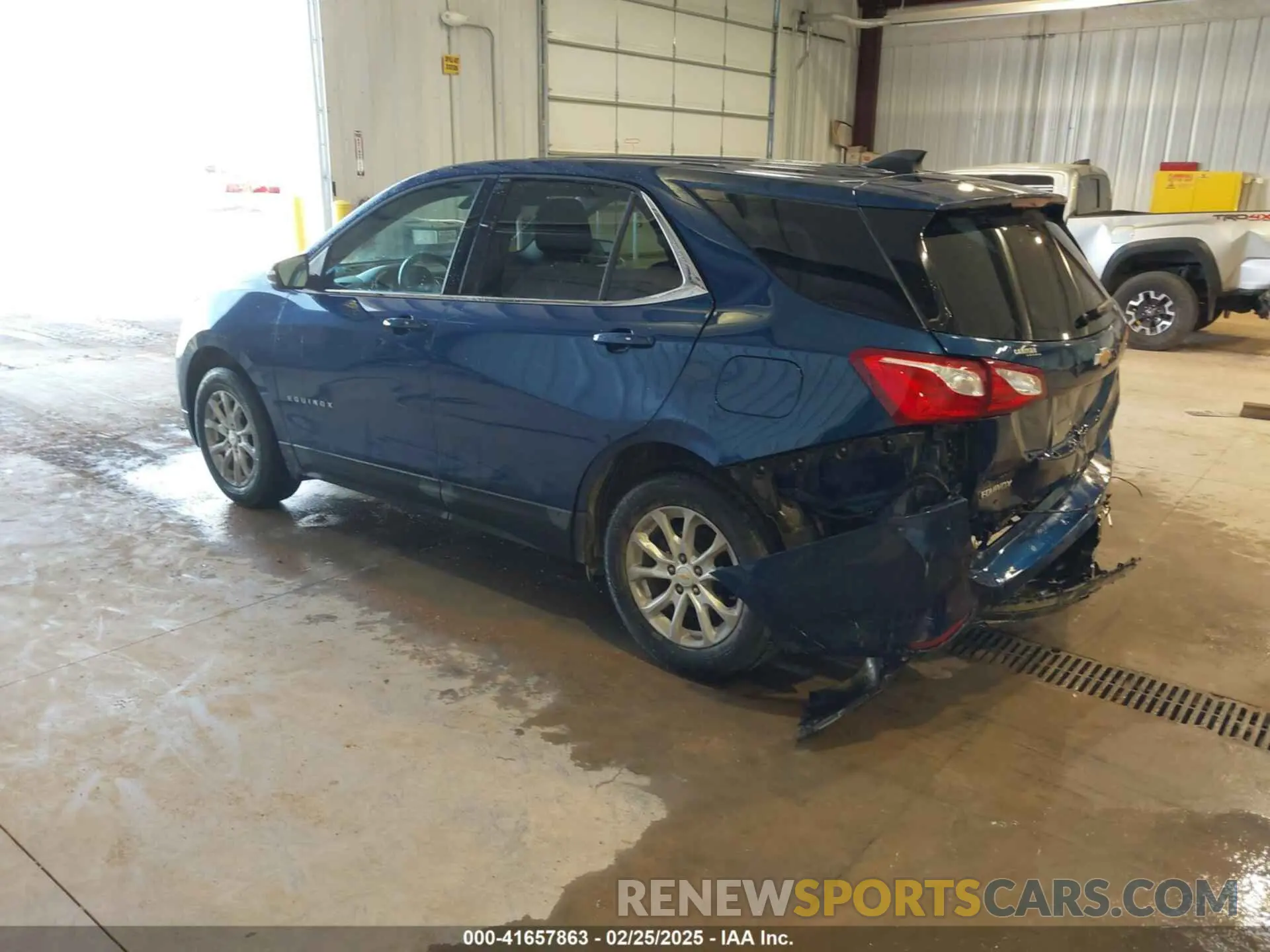 3 Photograph of a damaged car 2GNAXJEV1K6254540 CHEVROLET EQUINOX 2019
