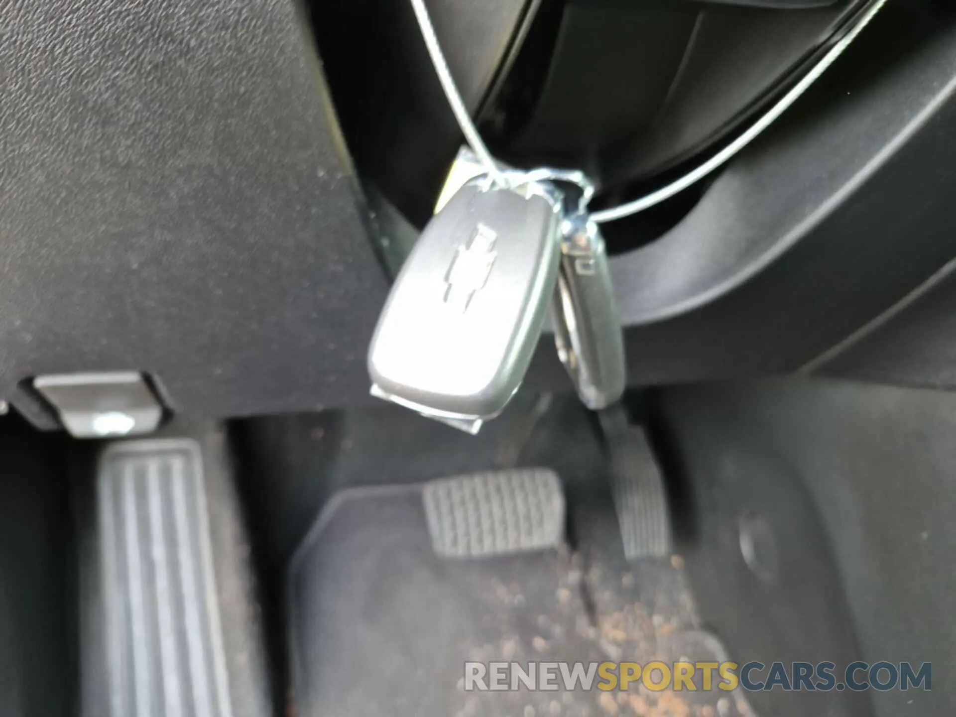 25 Photograph of a damaged car 2GNAXJEV1K6280619 CHEVROLET EQUINOX 2019