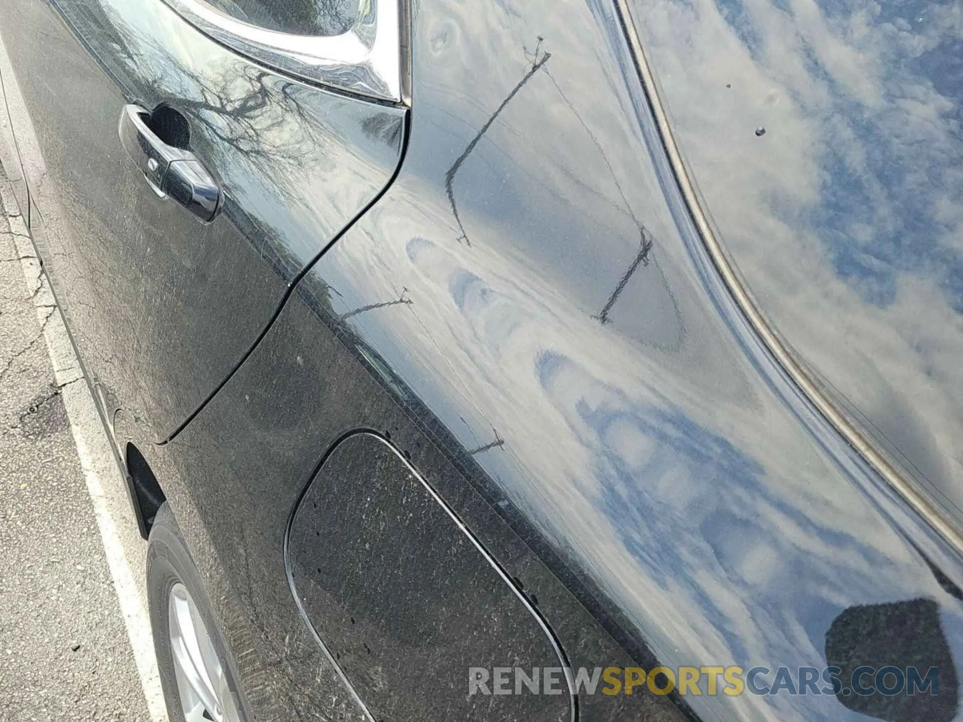 3 Photograph of a damaged car 2GNAXJEV1K6280619 CHEVROLET EQUINOX 2019