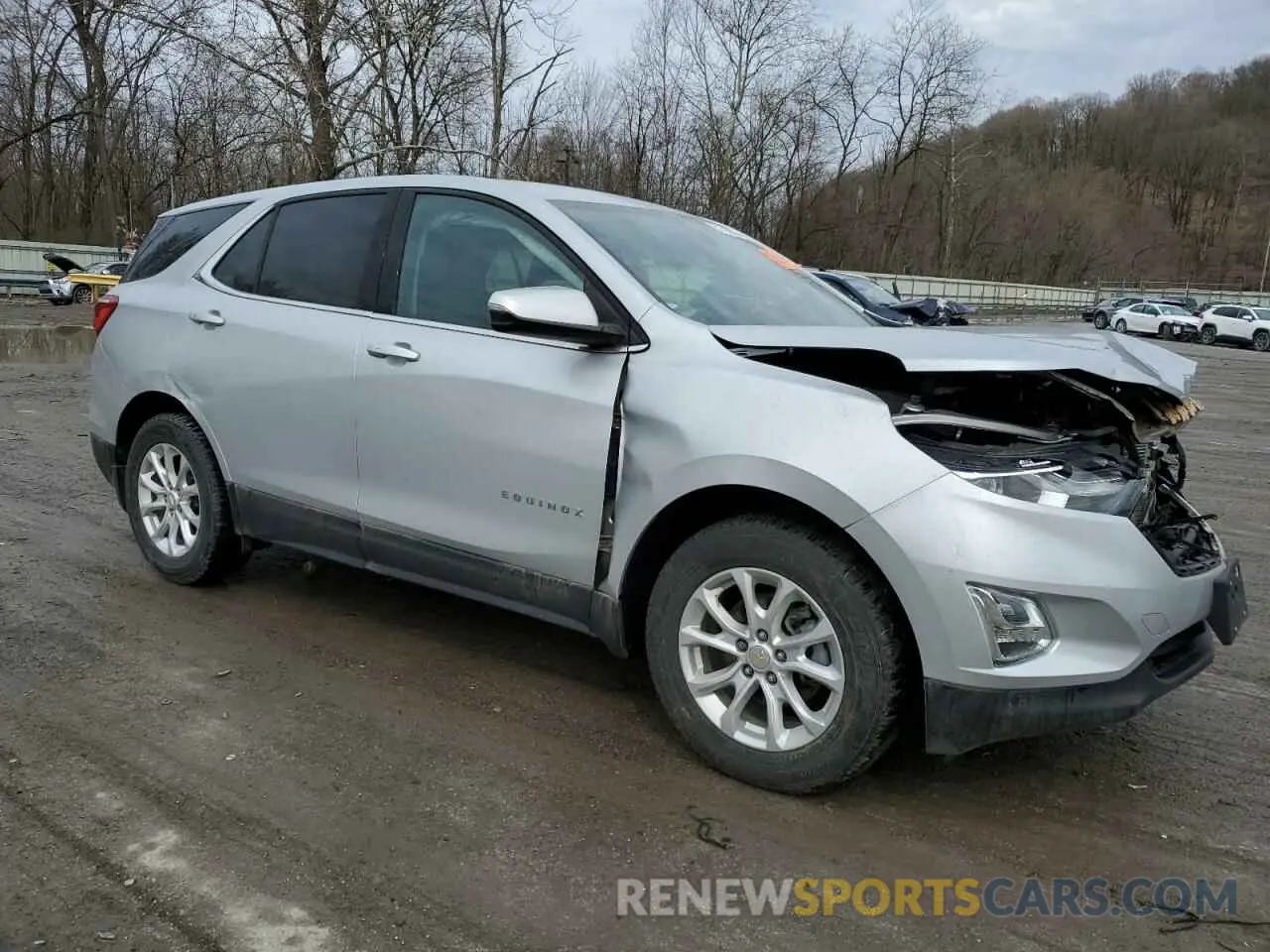 4 Photograph of a damaged car 2GNAXJEV2K6238136 CHEVROLET EQUINOX 2019
