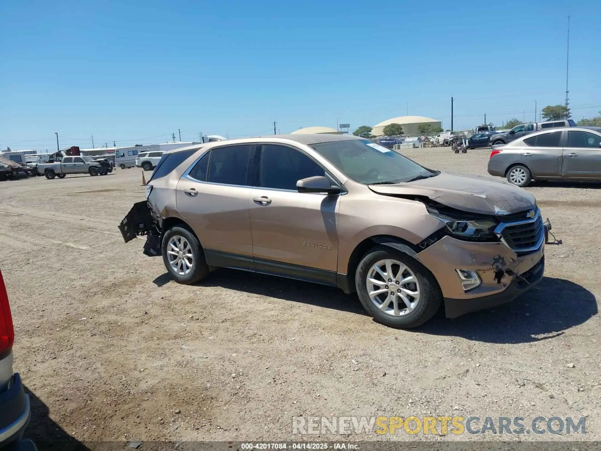 1 Photograph of a damaged car 2GNAXJEV2K6239416 CHEVROLET EQUINOX 2019