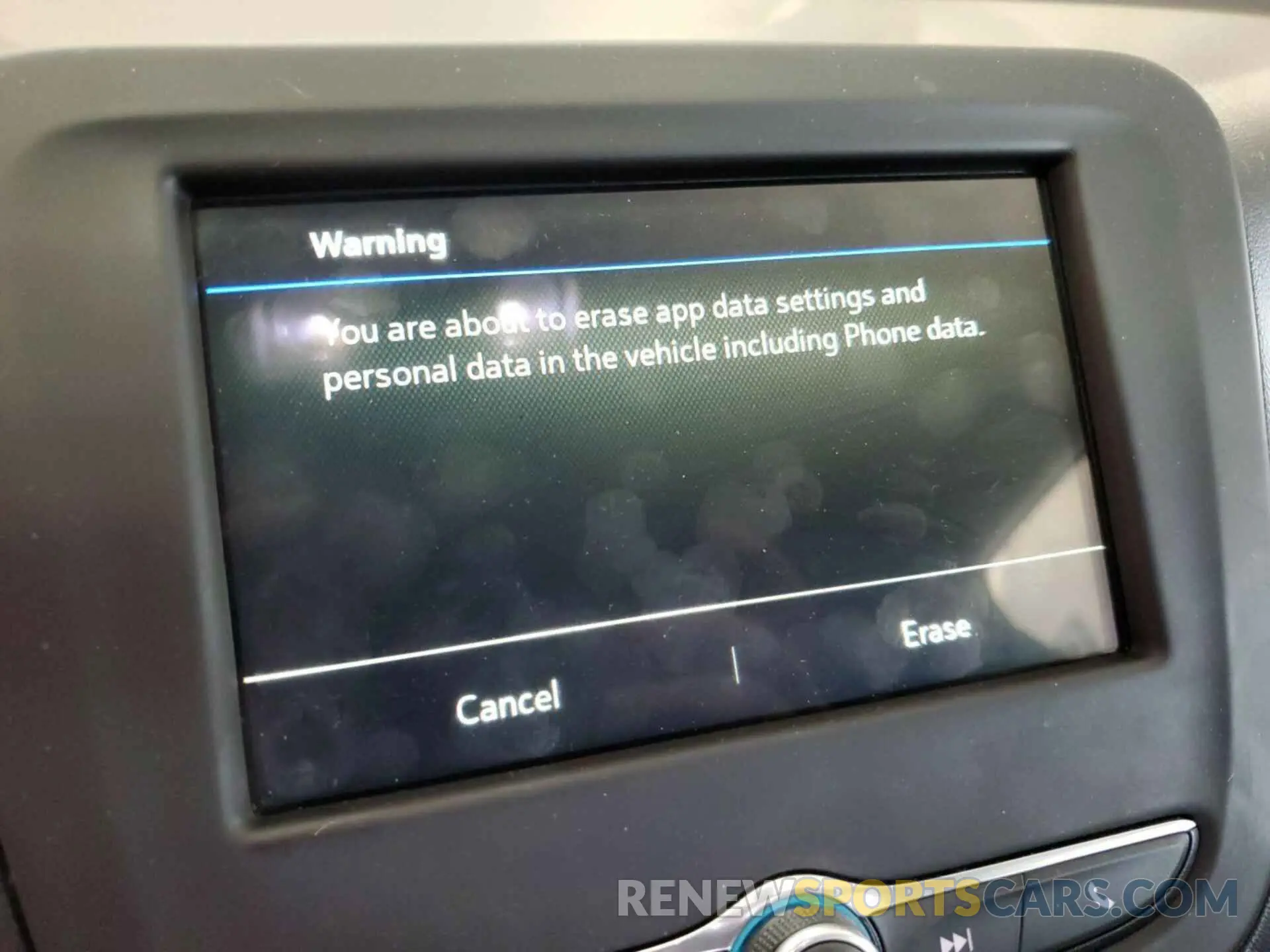 14 Photograph of a damaged car 2GNAXJEV2K6256586 CHEVROLET EQUINOX 2019