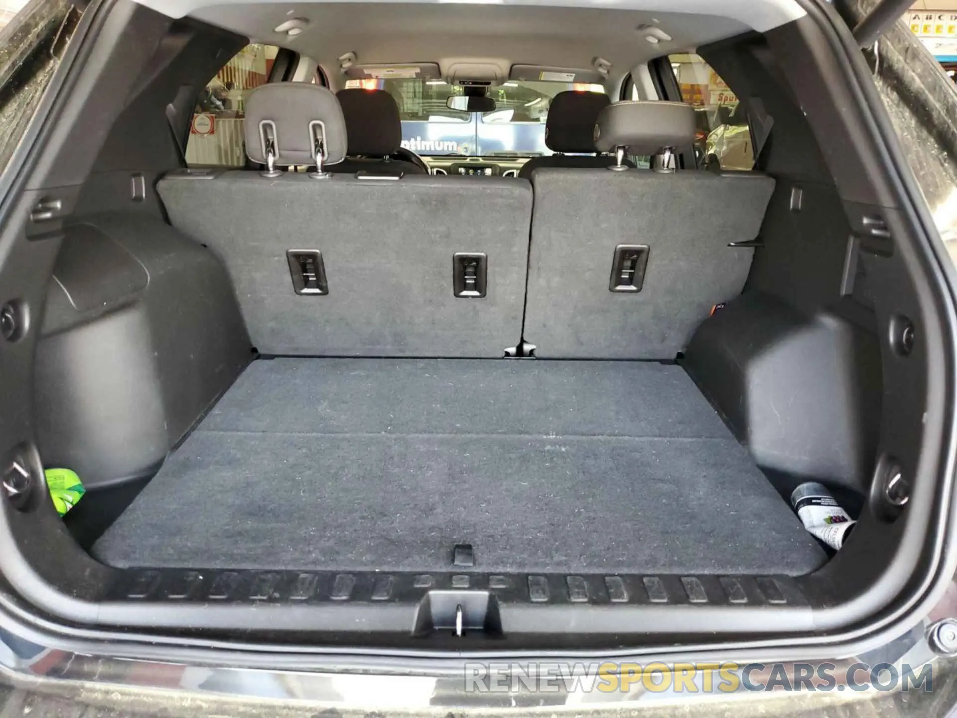 26 Photograph of a damaged car 2GNAXJEV2K6256586 CHEVROLET EQUINOX 2019