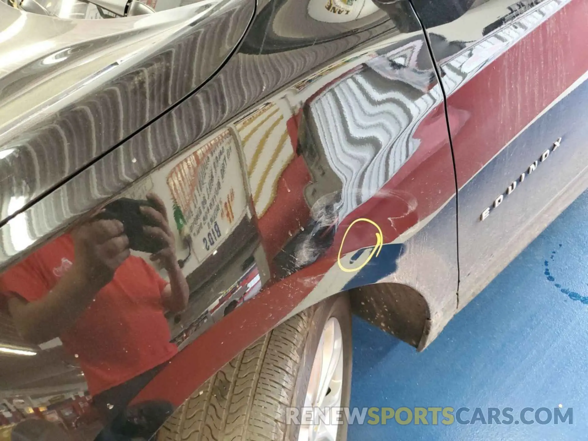 8 Photograph of a damaged car 2GNAXJEV2K6256586 CHEVROLET EQUINOX 2019