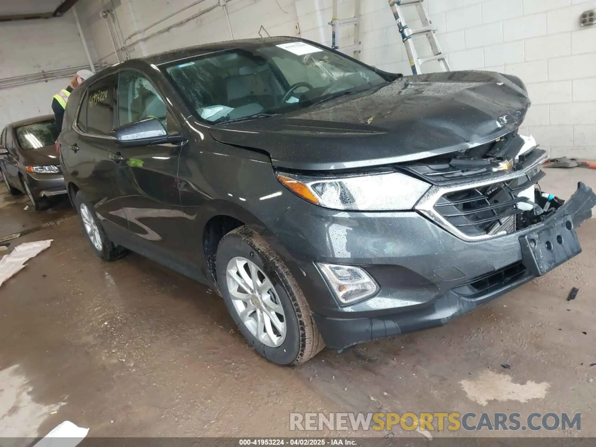 1 Photograph of a damaged car 2GNAXJEV3K6285823 CHEVROLET EQUINOX 2019