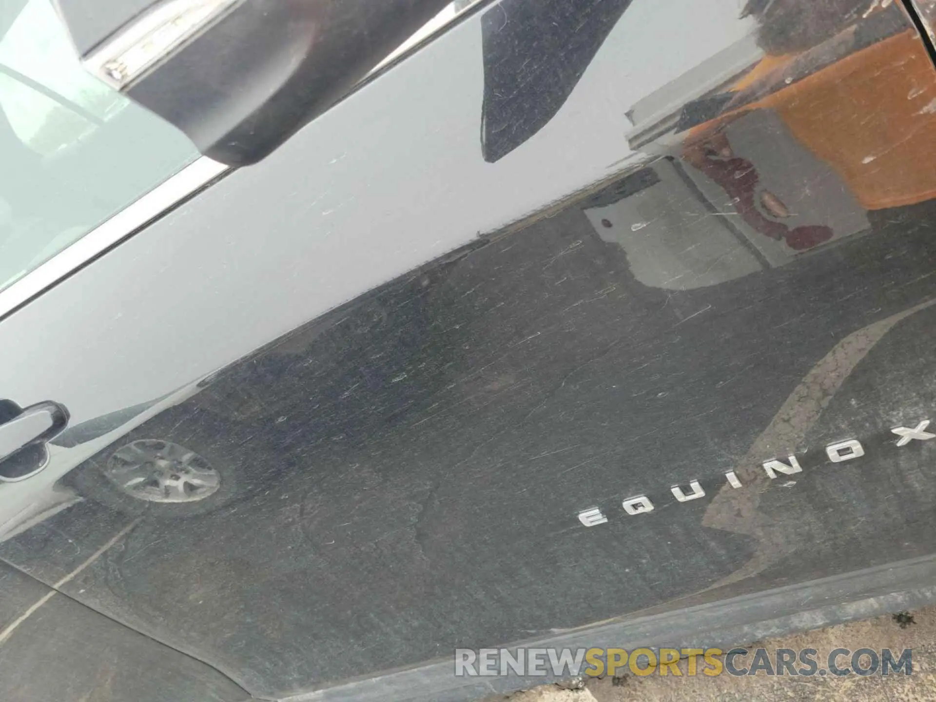 27 Photograph of a damaged car 2GNAXJEV4K6256394 CHEVROLET EQUINOX 2019