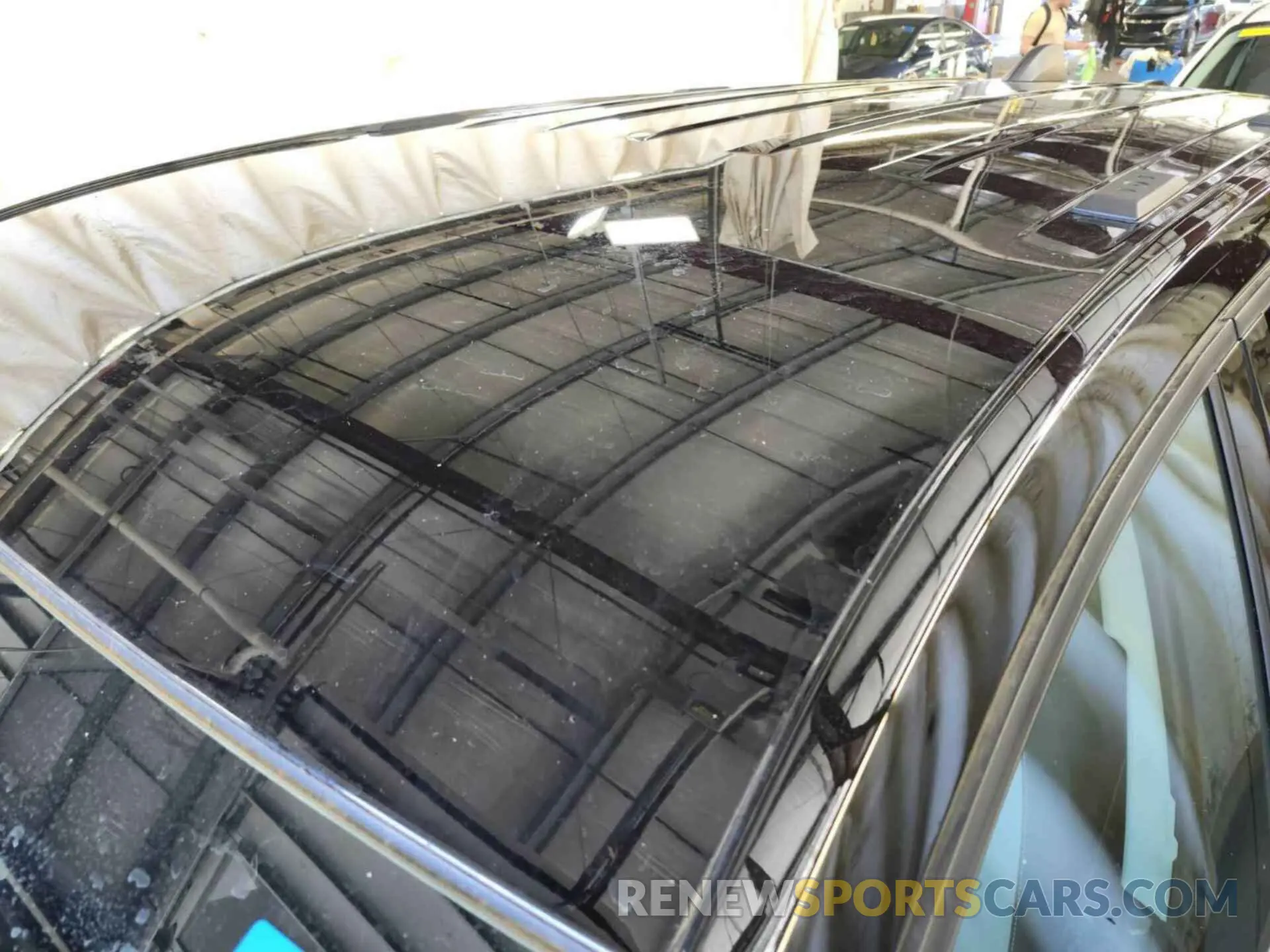 29 Photograph of a damaged car 2GNAXJEV4K6256394 CHEVROLET EQUINOX 2019