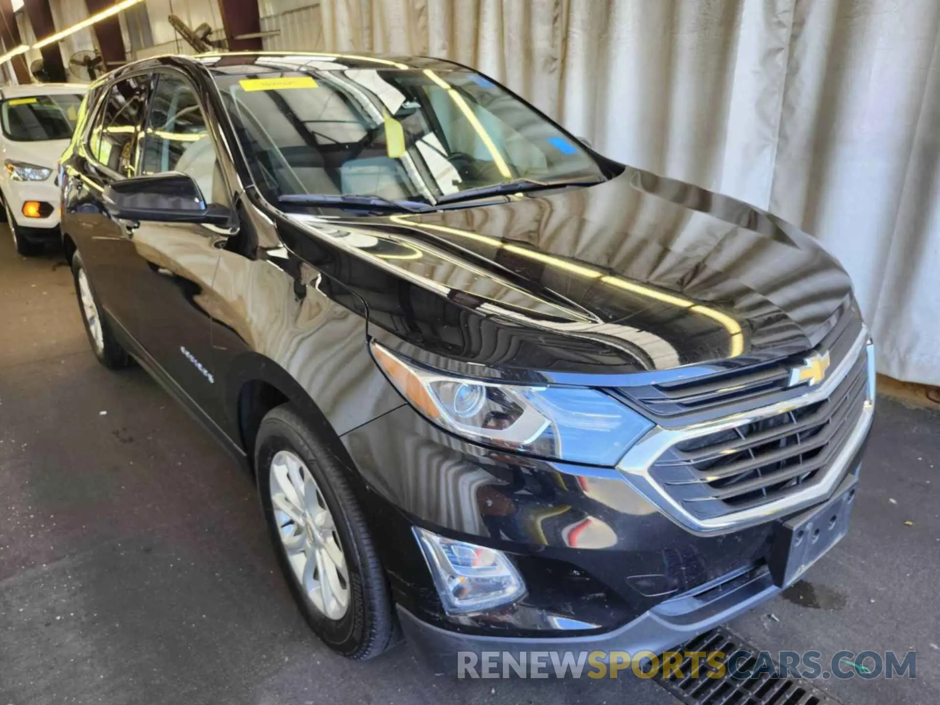 35 Photograph of a damaged car 2GNAXJEV4K6256394 CHEVROLET EQUINOX 2019