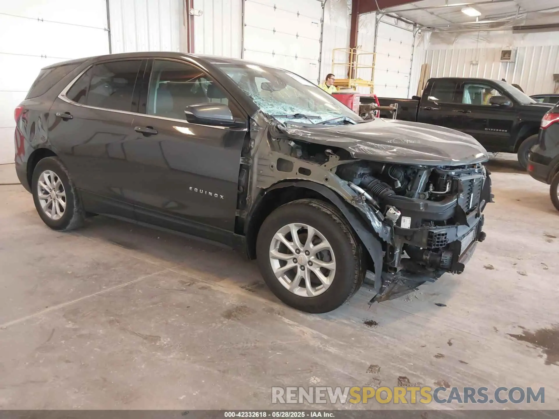 1 Photograph of a damaged car 2GNAXJEV4K6266150 CHEVROLET EQUINOX 2019