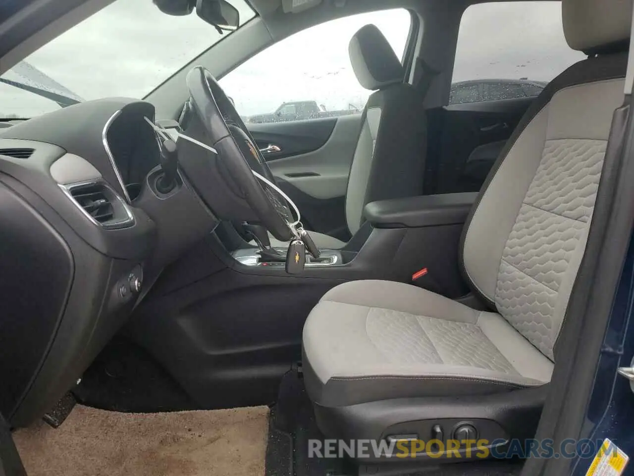 7 Photograph of a damaged car 2GNAXJEV5K6235456 CHEVROLET EQUINOX 2019