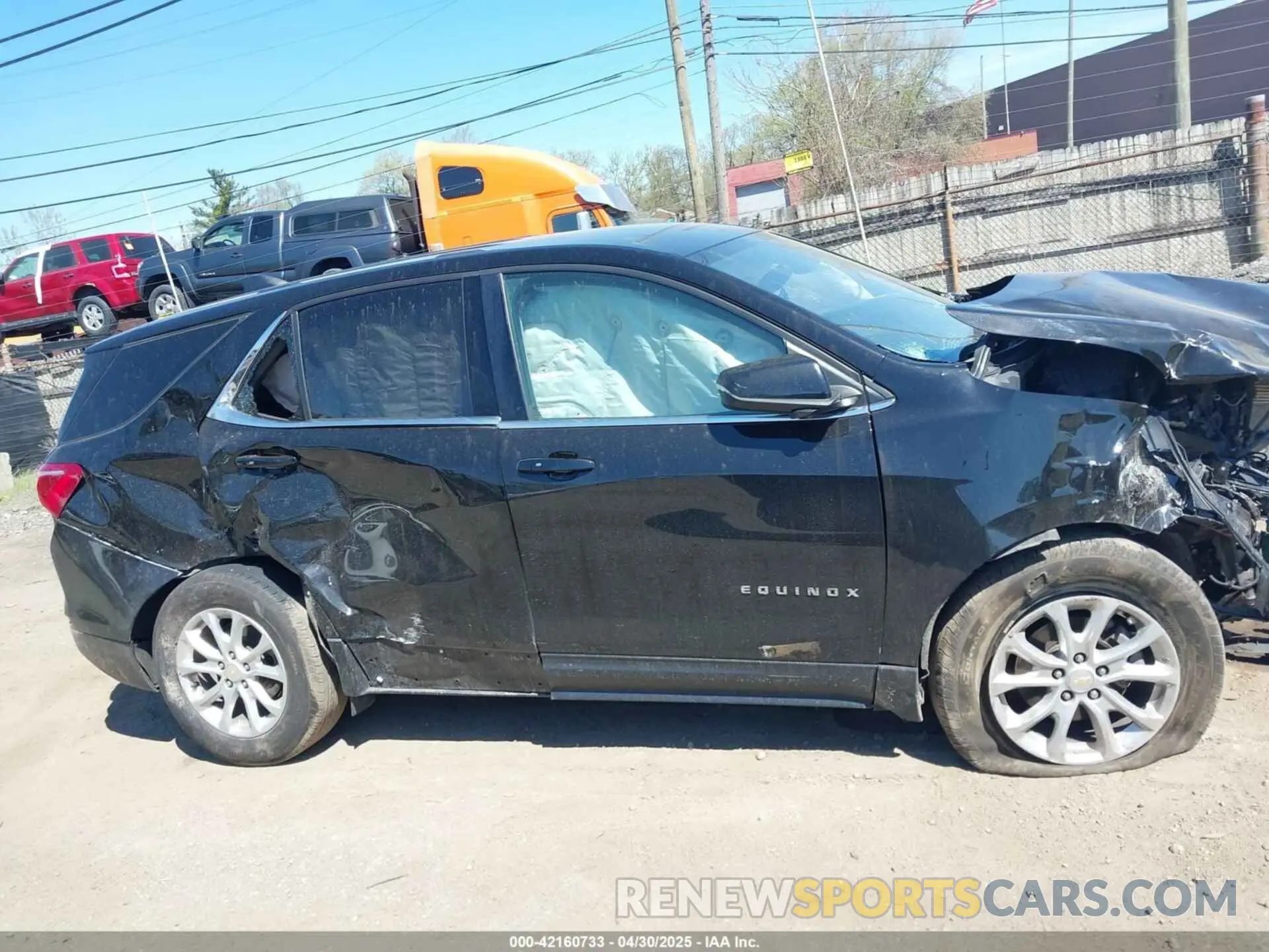 13 Photograph of a damaged car 2GNAXJEV5K6240205 CHEVROLET EQUINOX 2019