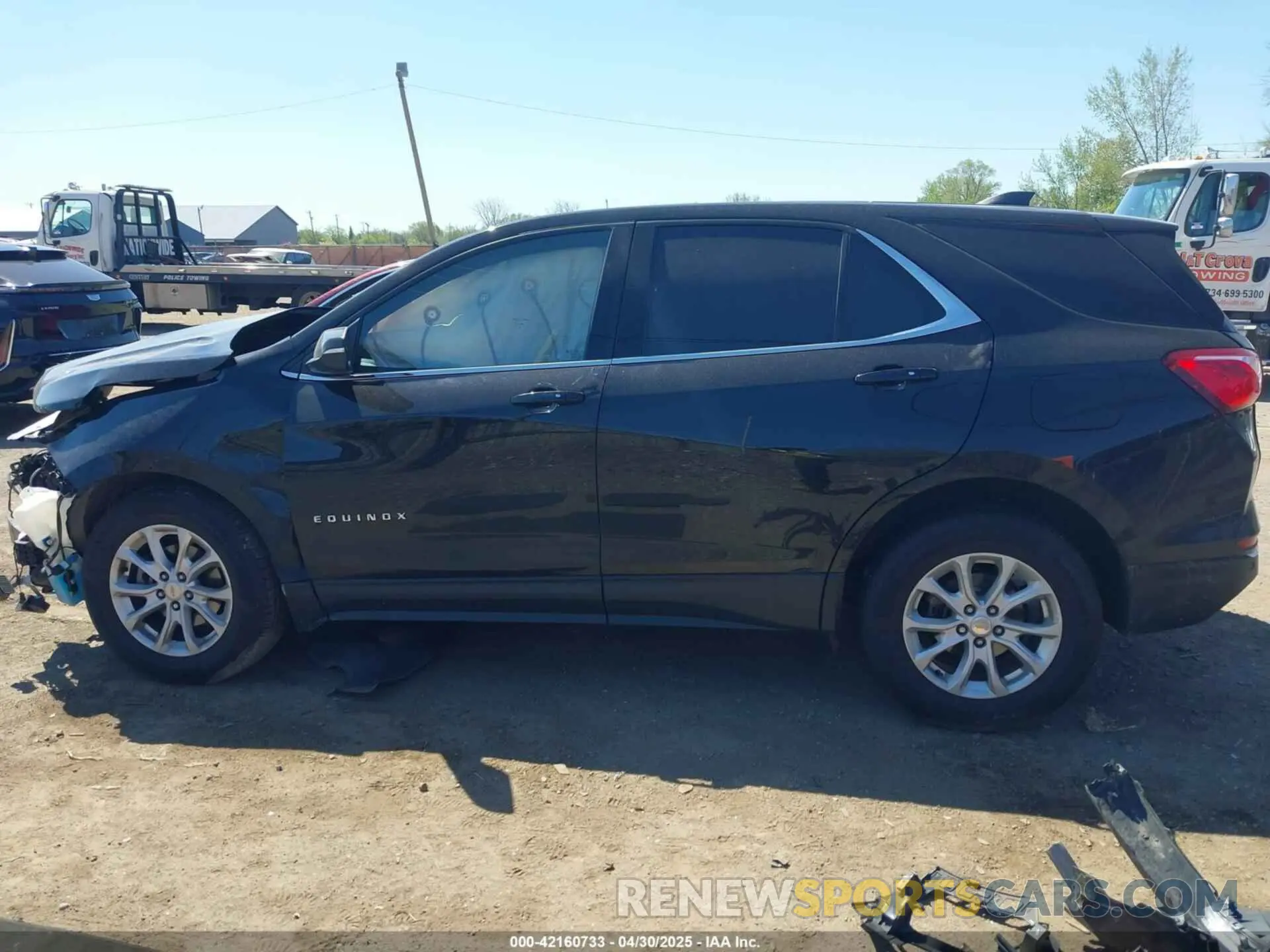 14 Photograph of a damaged car 2GNAXJEV5K6240205 CHEVROLET EQUINOX 2019