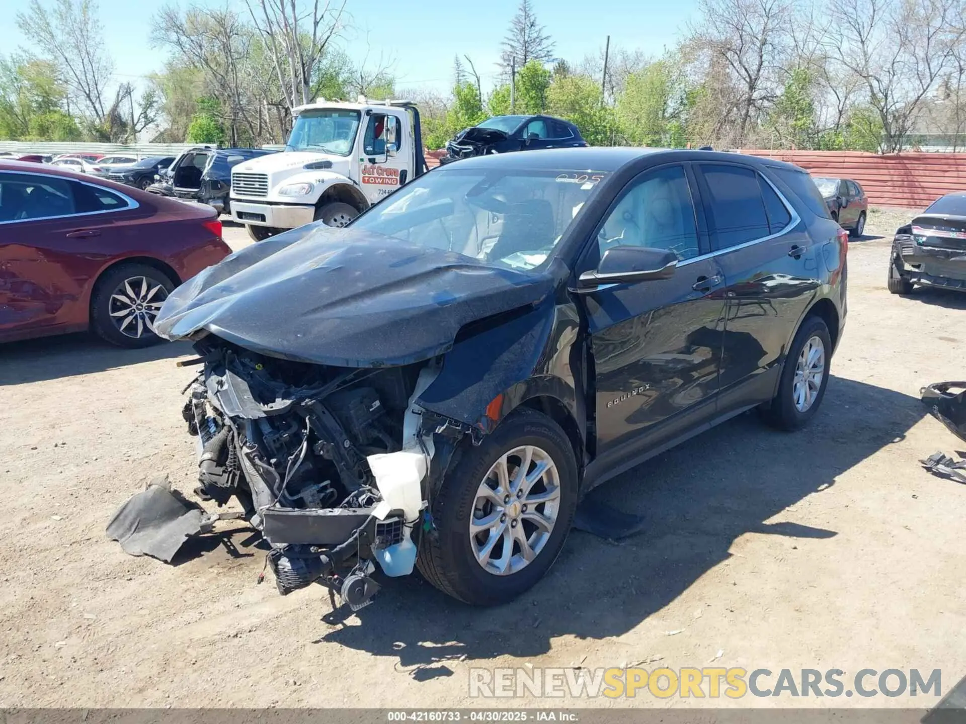 2 Photograph of a damaged car 2GNAXJEV5K6240205 CHEVROLET EQUINOX 2019