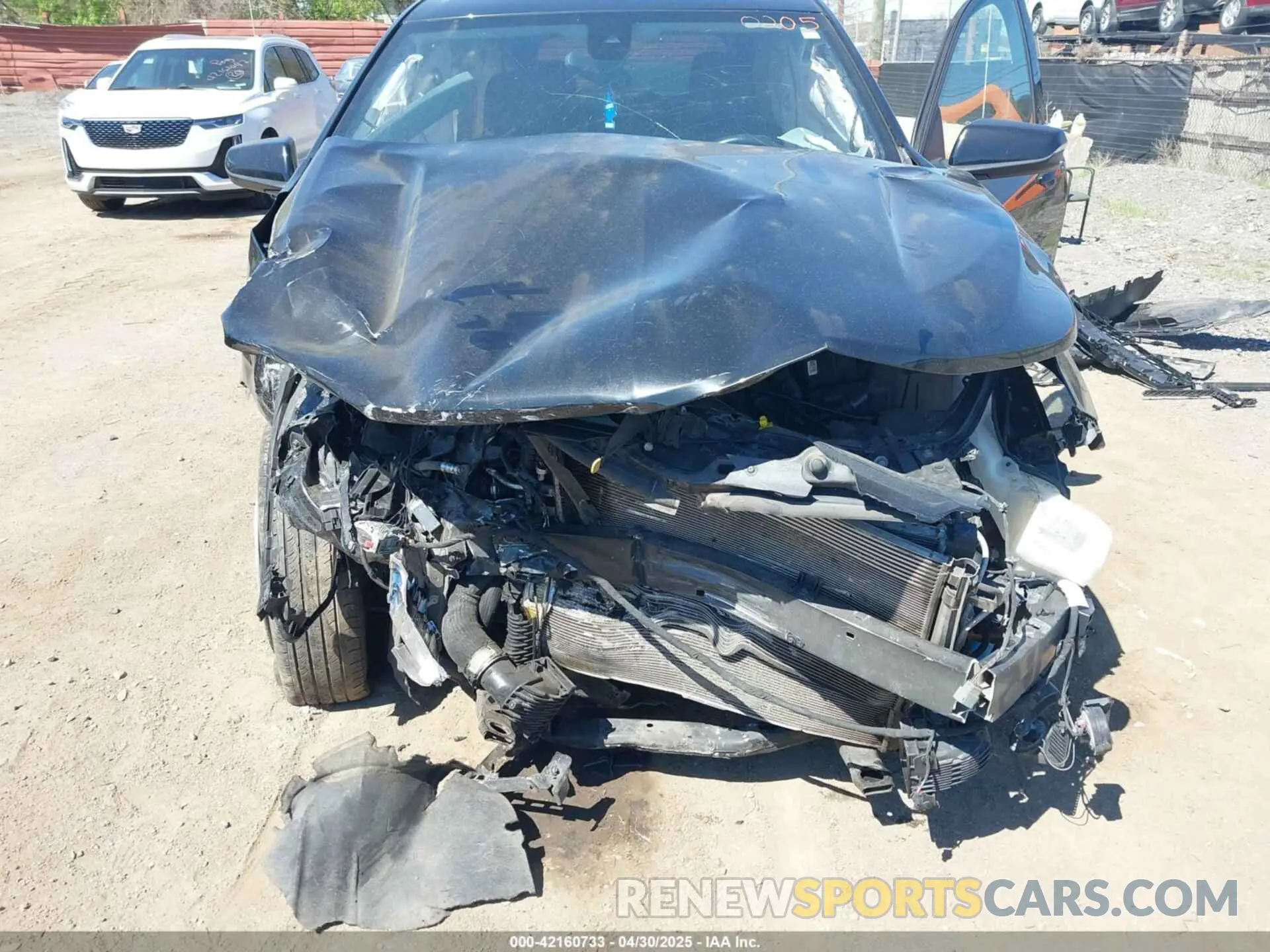 6 Photograph of a damaged car 2GNAXJEV5K6240205 CHEVROLET EQUINOX 2019
