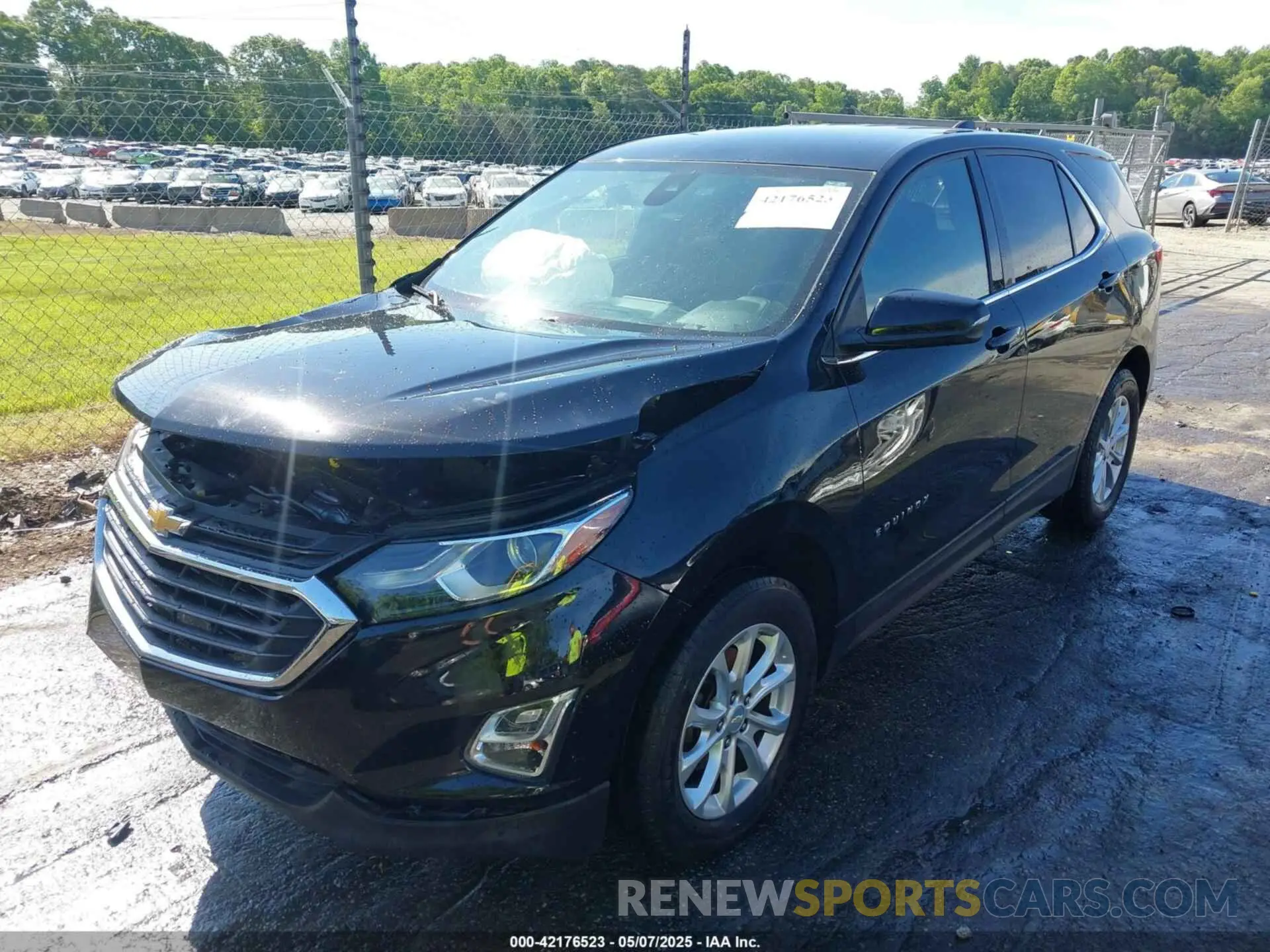 2 Photograph of a damaged car 2GNAXJEV5K6275097 CHEVROLET EQUINOX 2019