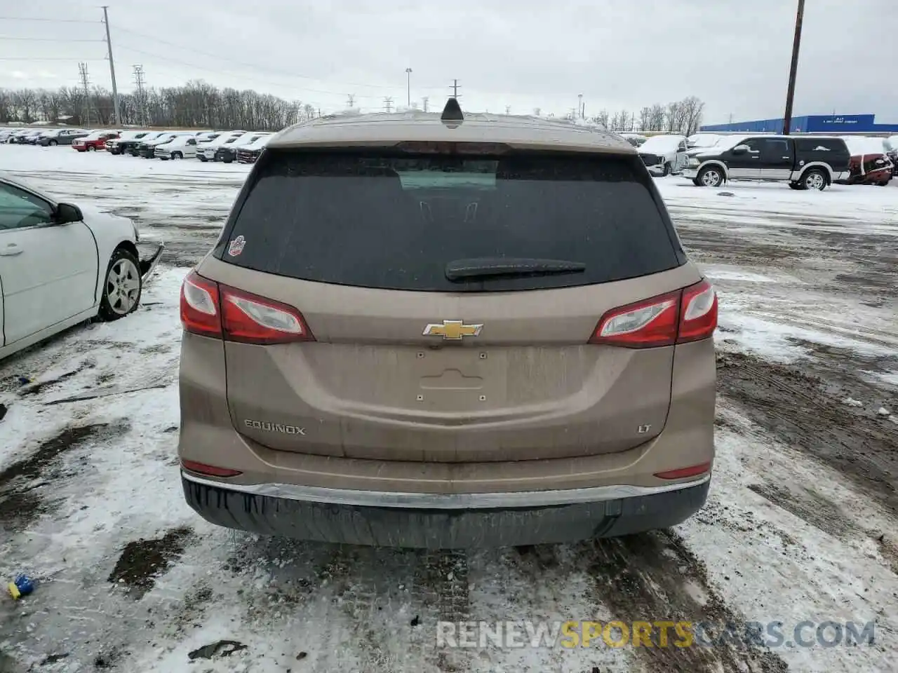 6 Photograph of a damaged car 2GNAXJEV6K6249852 CHEVROLET EQUINOX 2019