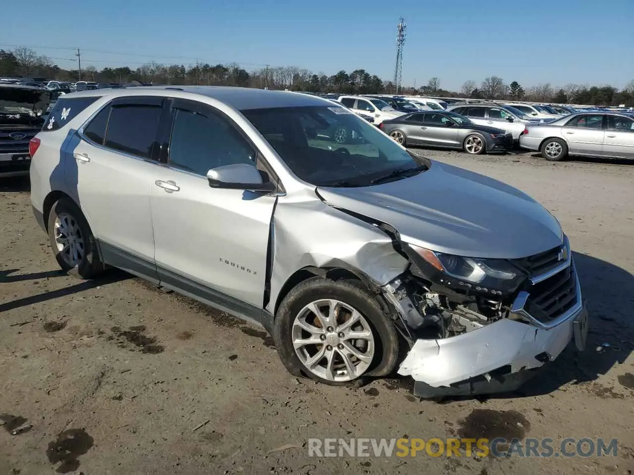 4 Photograph of a damaged car 2GNAXJEV6K6255330 CHEVROLET EQUINOX 2019