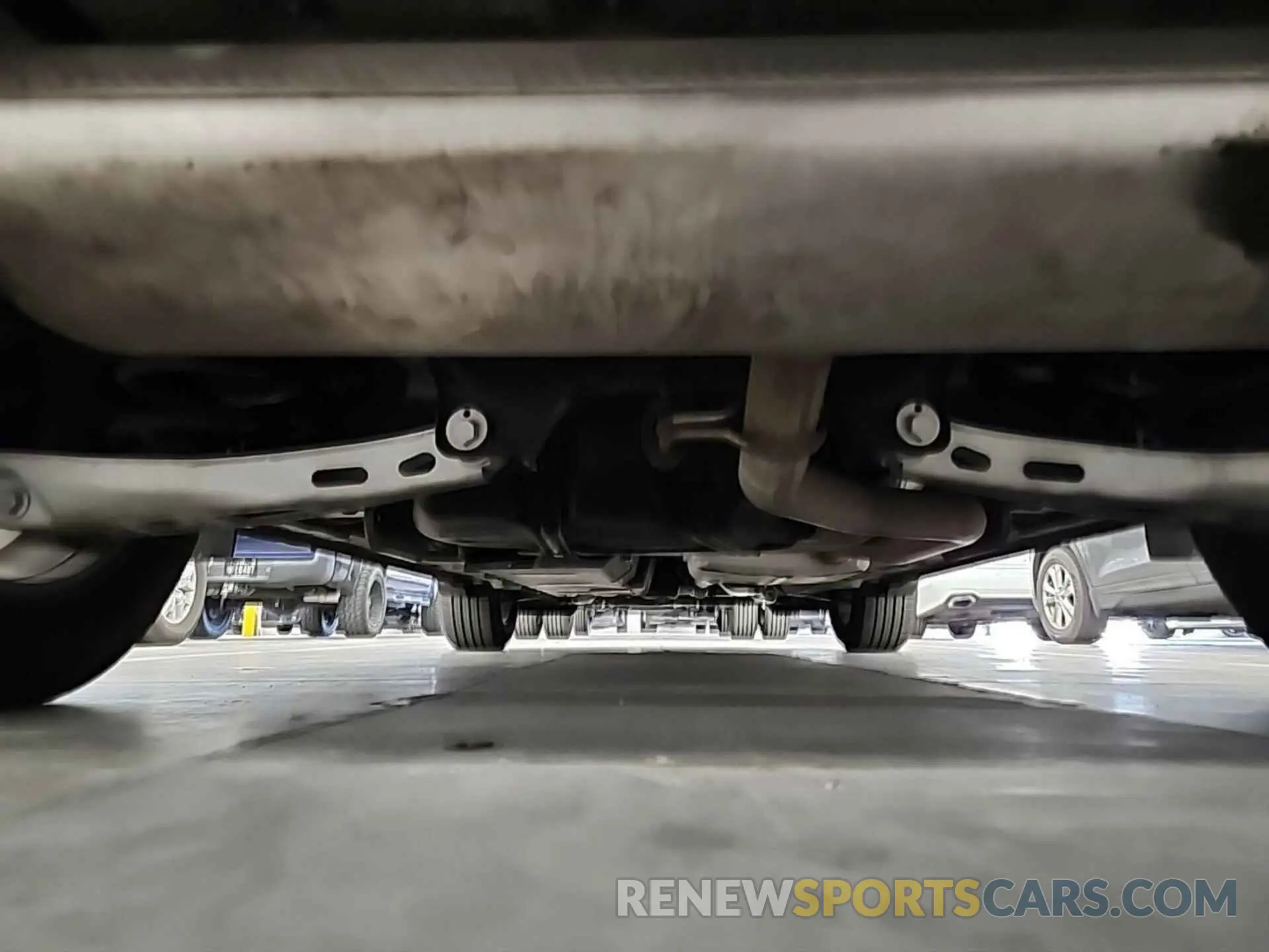 14 Photograph of a damaged car 2GNAXJEV6K6260690 CHEVROLET EQUINOX 2019