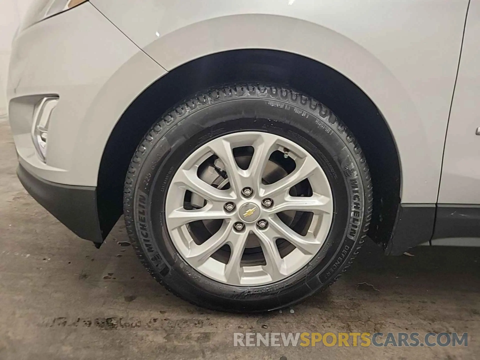 7 Photograph of a damaged car 2GNAXJEV6K6260690 CHEVROLET EQUINOX 2019