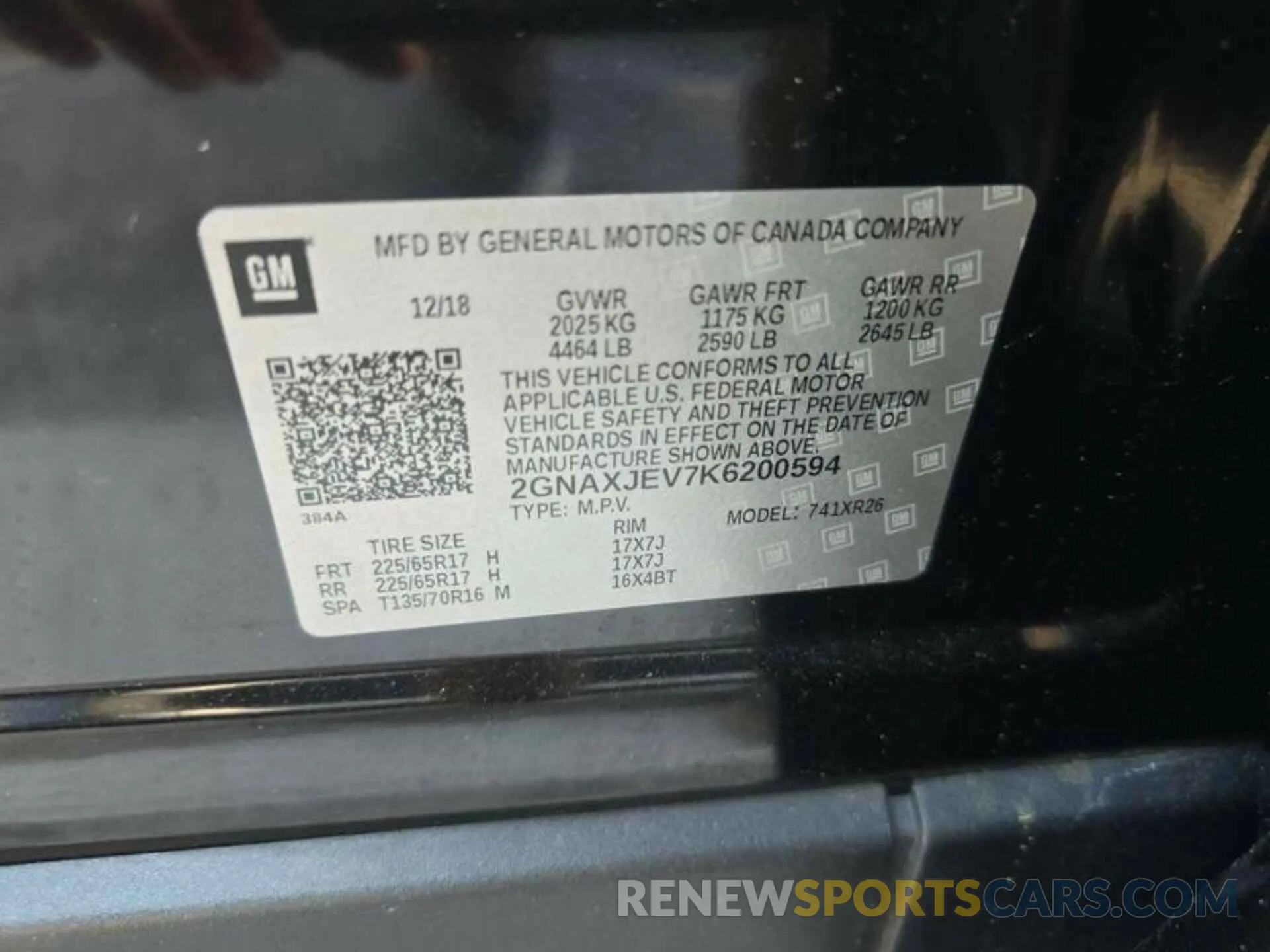 18 Photograph of a damaged car 2GNAXJEV7K6200594 CHEVROLET EQUINOX 2019