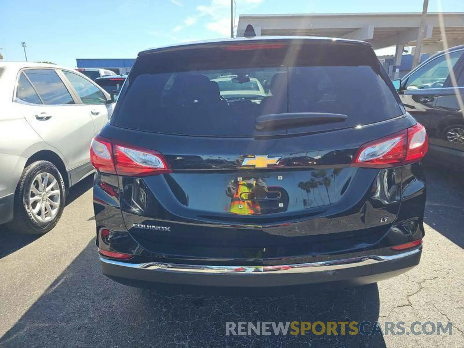 25 Photograph of a damaged car 2GNAXJEV7K6200594 CHEVROLET EQUINOX 2019
