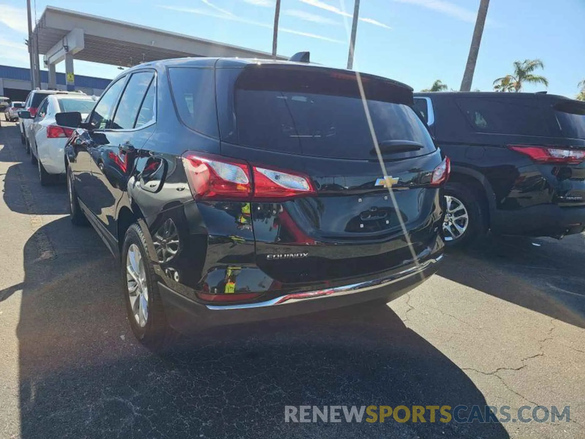 8 Photograph of a damaged car 2GNAXJEV7K6200594 CHEVROLET EQUINOX 2019
