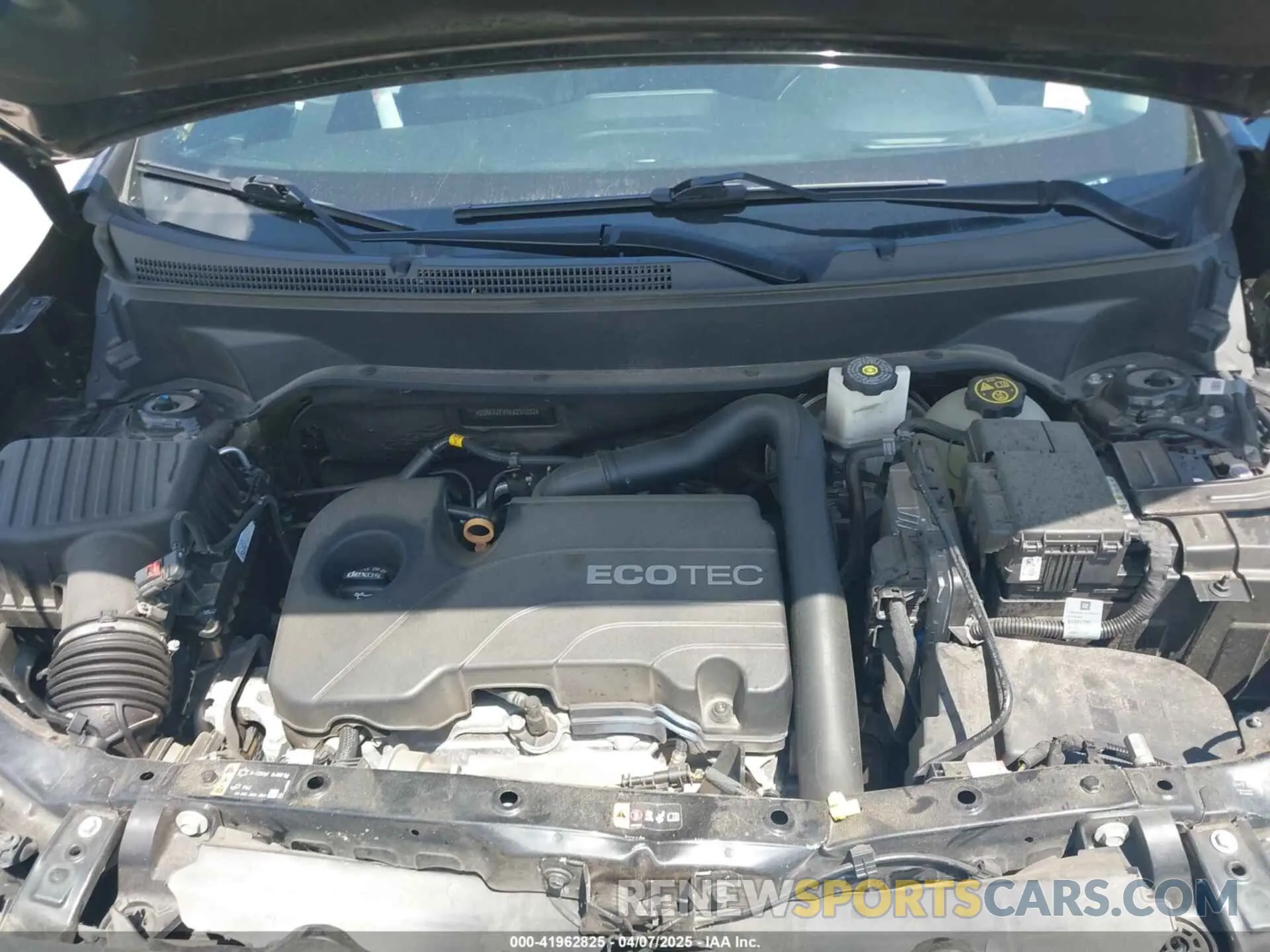 10 Photograph of a damaged car 2GNAXJEVXK6231032 CHEVROLET EQUINOX 2019