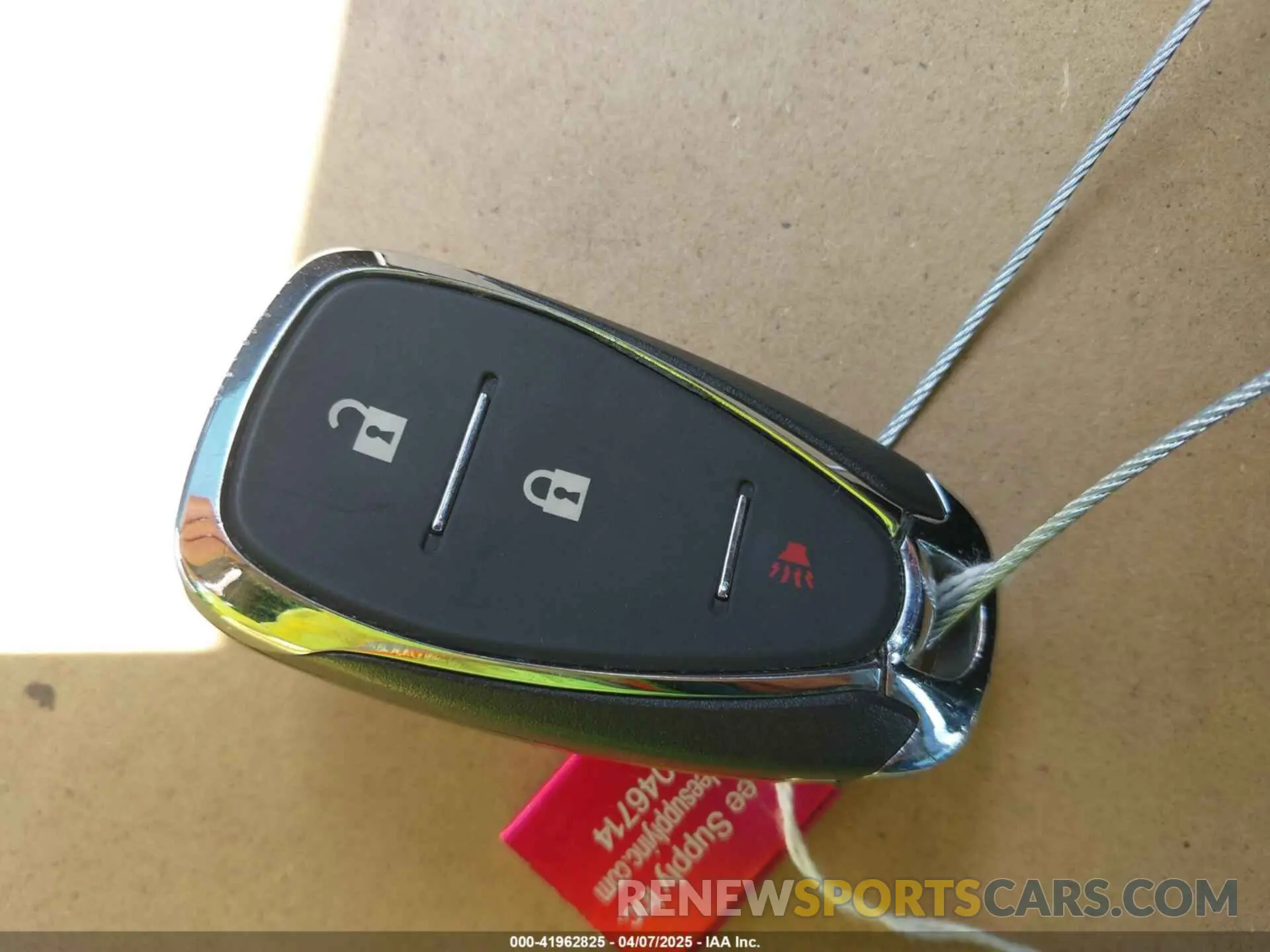 11 Photograph of a damaged car 2GNAXJEVXK6231032 CHEVROLET EQUINOX 2019