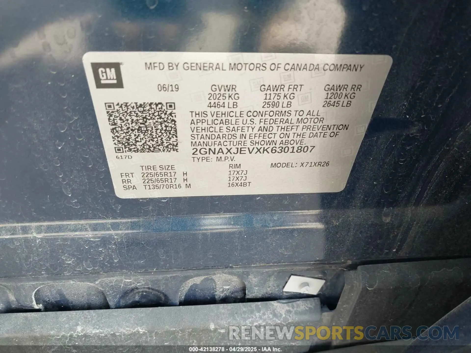 9 Photograph of a damaged car 2GNAXJEVXK6301807 CHEVROLET EQUINOX 2019