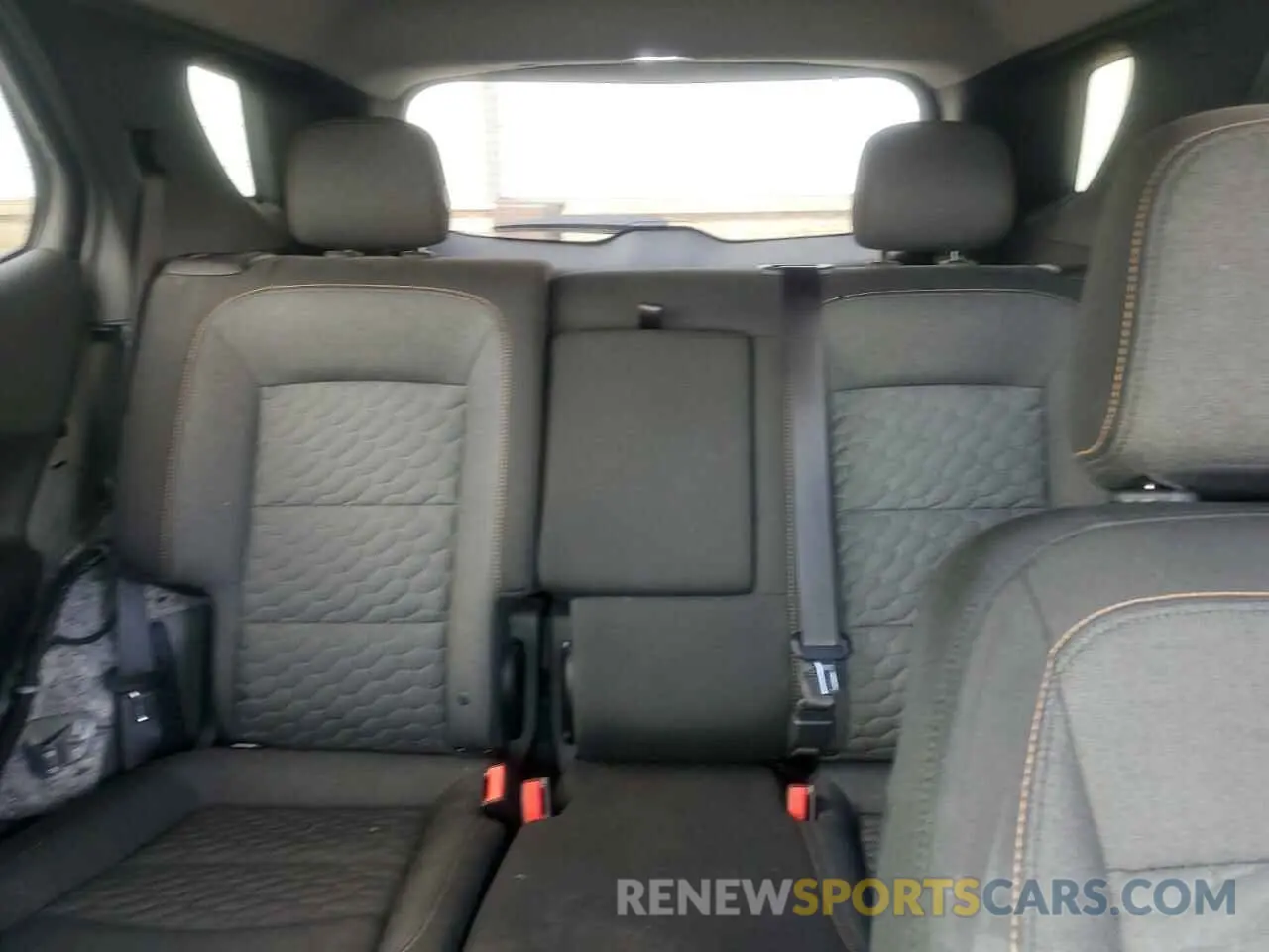 10 Photograph of a damaged car 2GNAXKEV0K6140910 CHEVROLET EQUINOX 2019