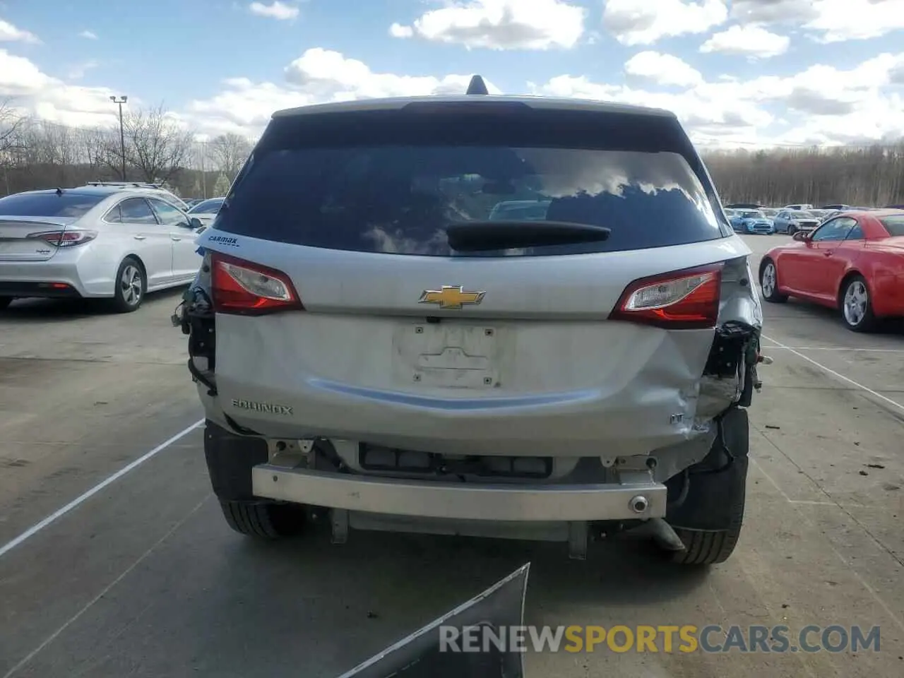 6 Photograph of a damaged car 2GNAXKEV0K6140910 CHEVROLET EQUINOX 2019
