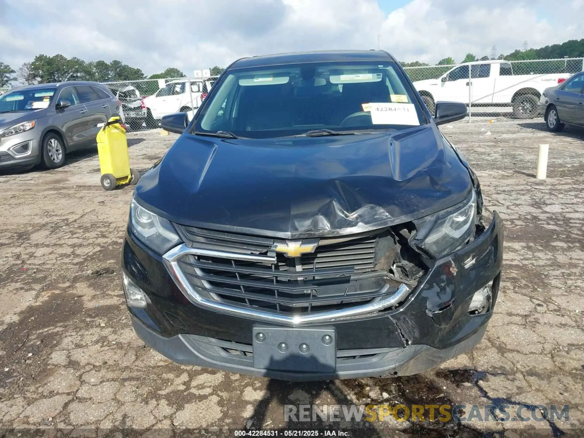 12 Photograph of a damaged car 2GNAXKEV0K6167475 CHEVROLET EQUINOX 2019