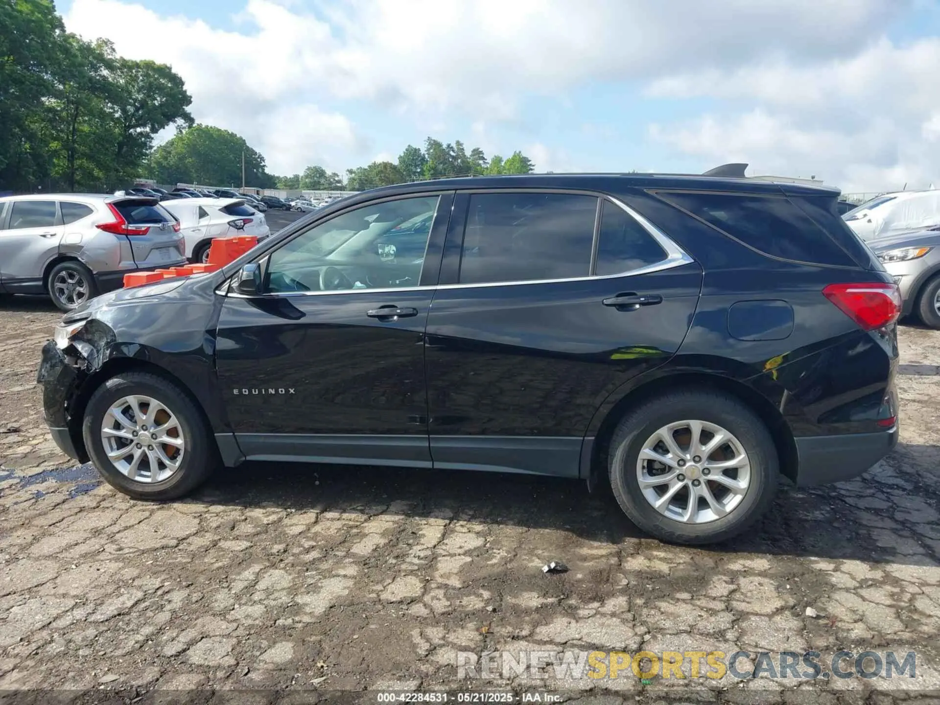 14 Photograph of a damaged car 2GNAXKEV0K6167475 CHEVROLET EQUINOX 2019